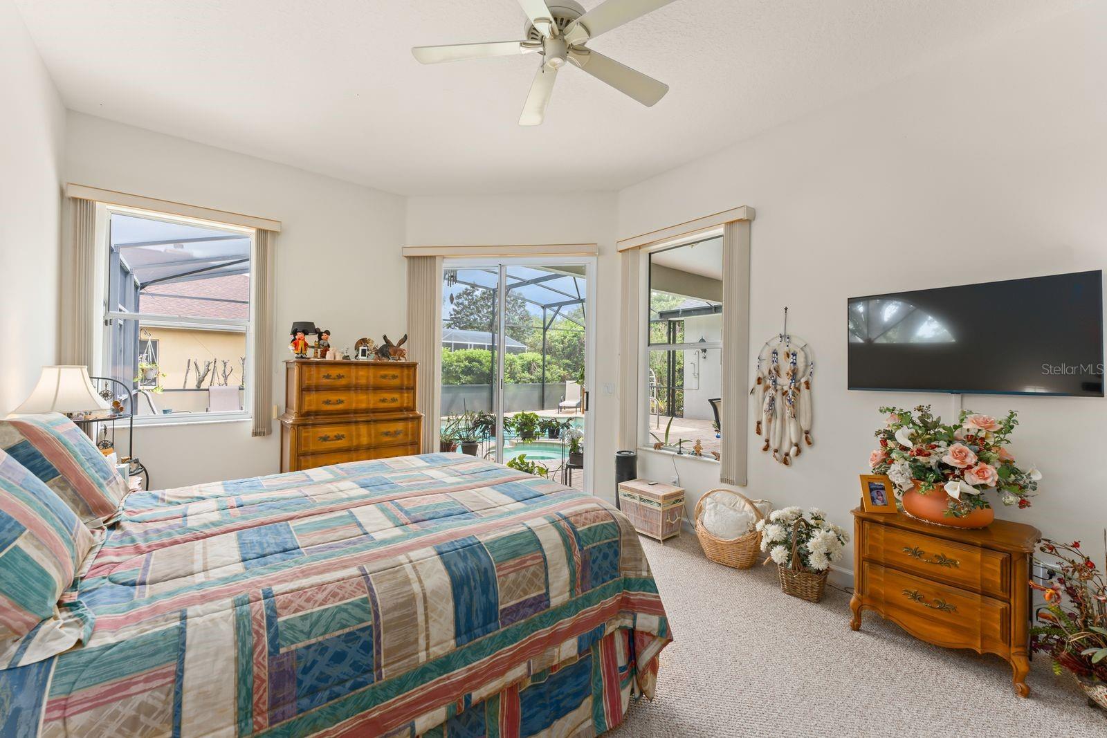 Image 22 of 46 For 827 Chatfield Way