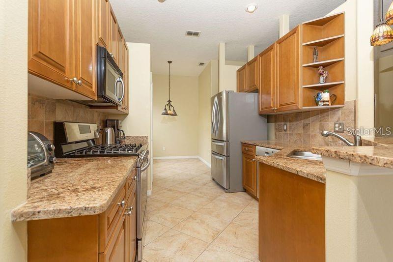 Image 3 of 14 For 2362 Caledonian Street