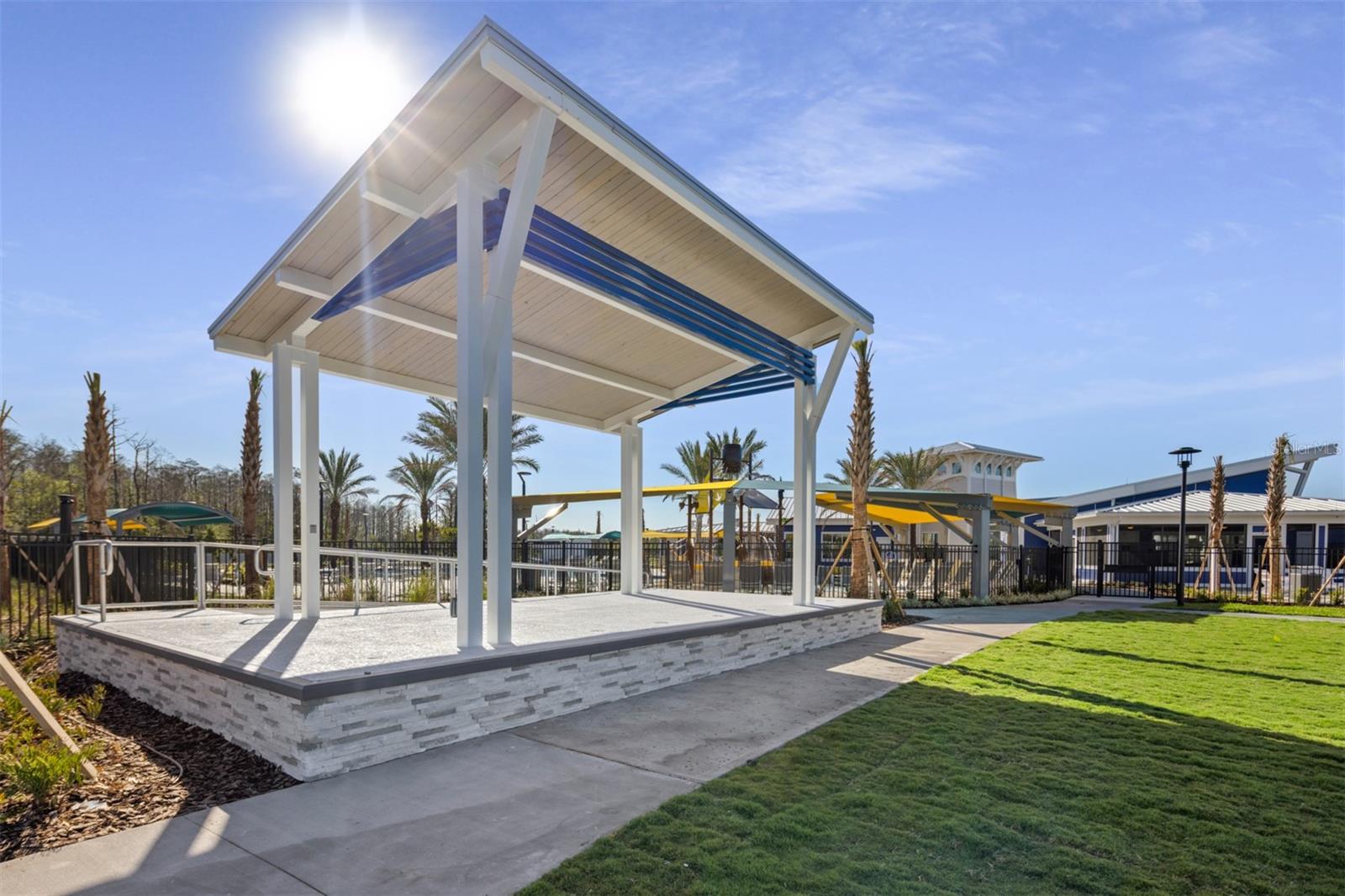 Image 40 of 48 For 10019 Gazebo Alley