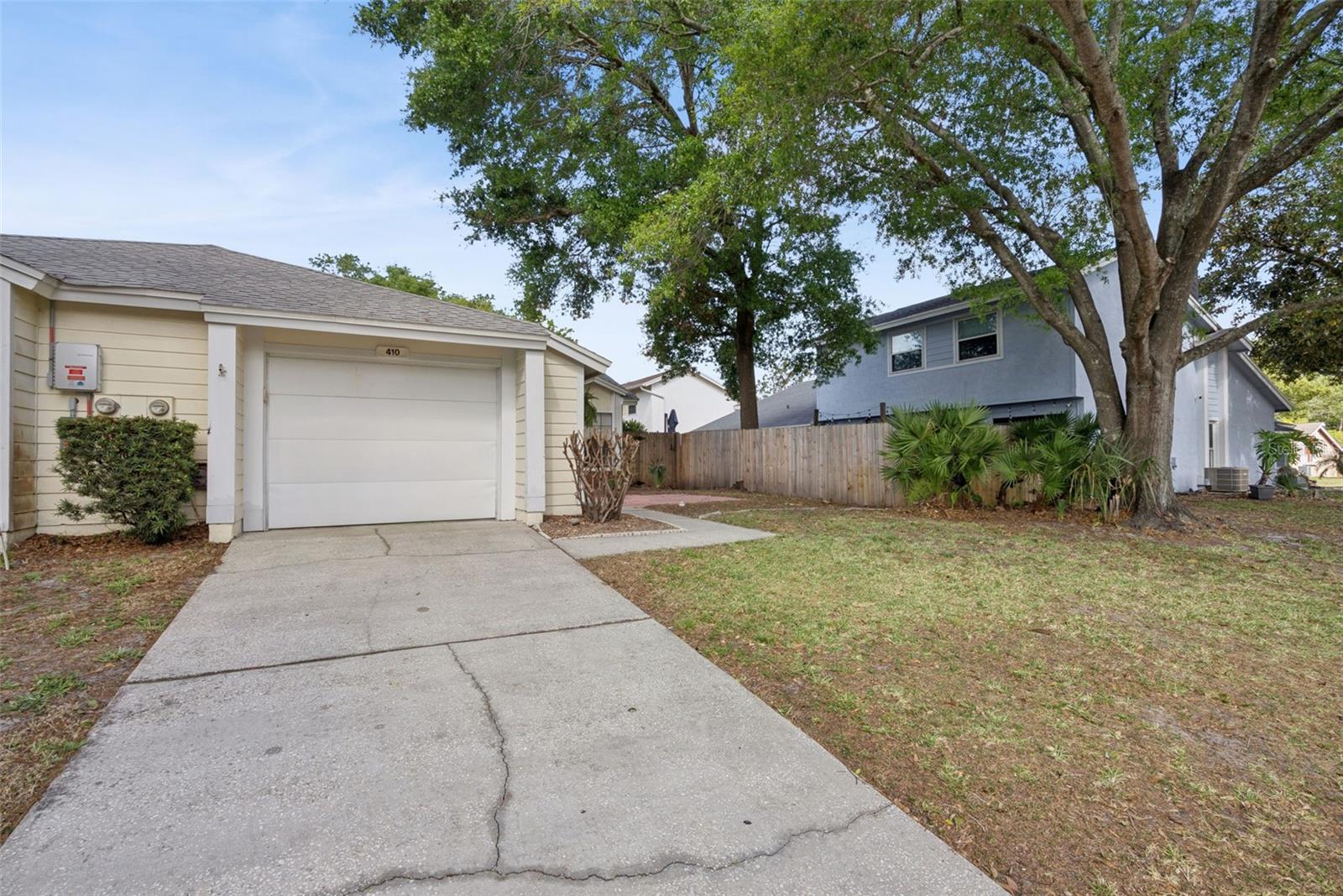 Image 27 of 27 For 410 Poplar Court