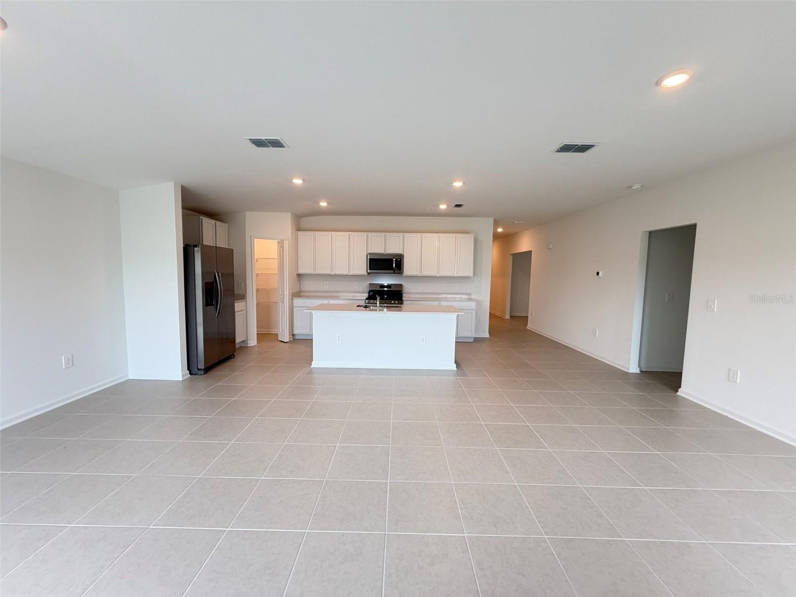 Image 14 of 34 For 1116 Tyler Loop