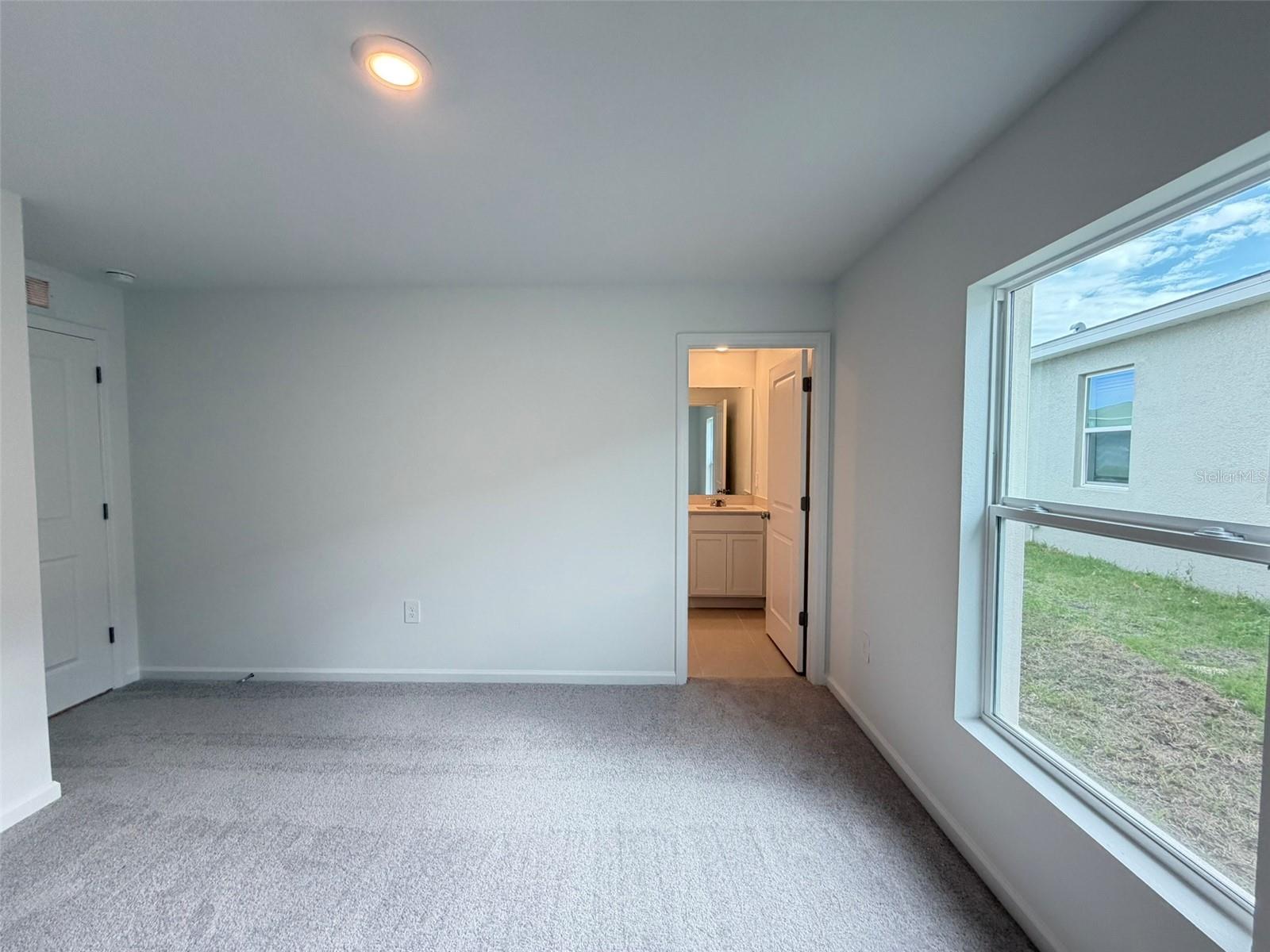 Image 23 of 34 For 1116 Tyler Loop