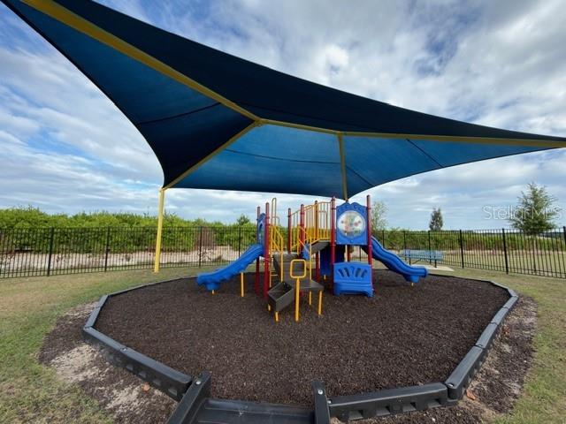 Image 33 of 34 For 1116 Tyler Loop