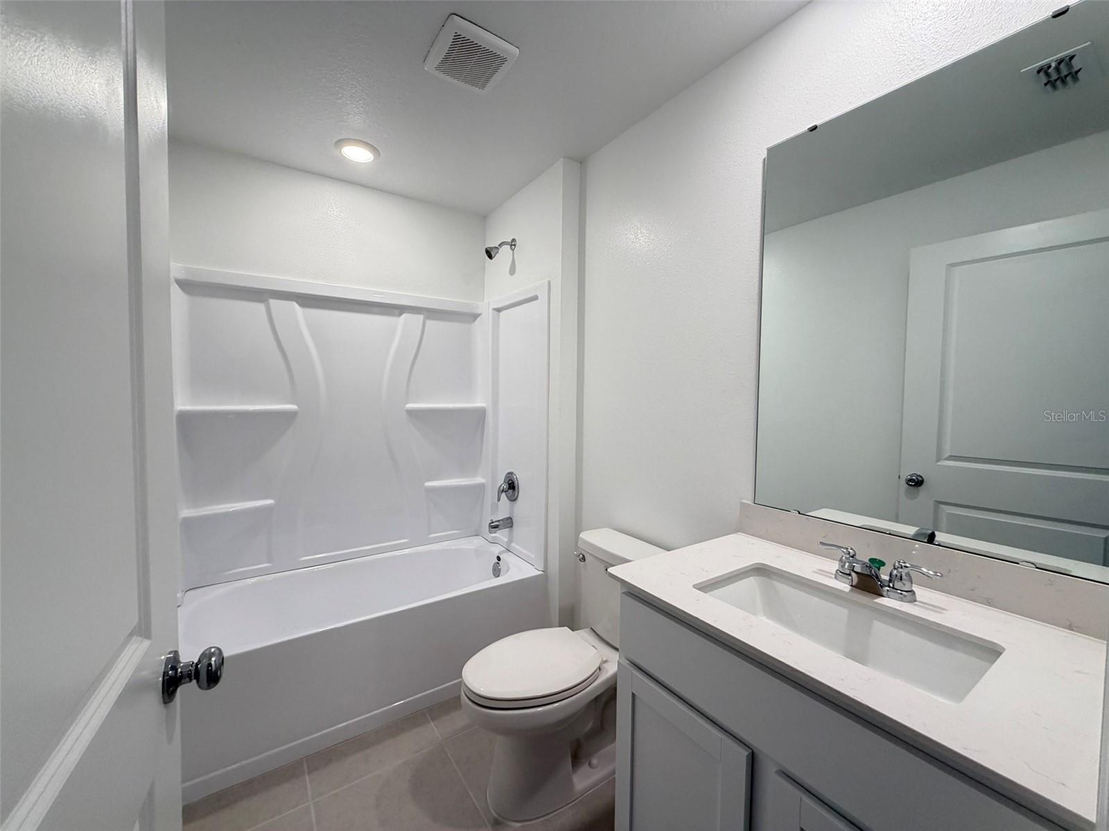 Image 7 of 34 For 1116 Tyler Loop