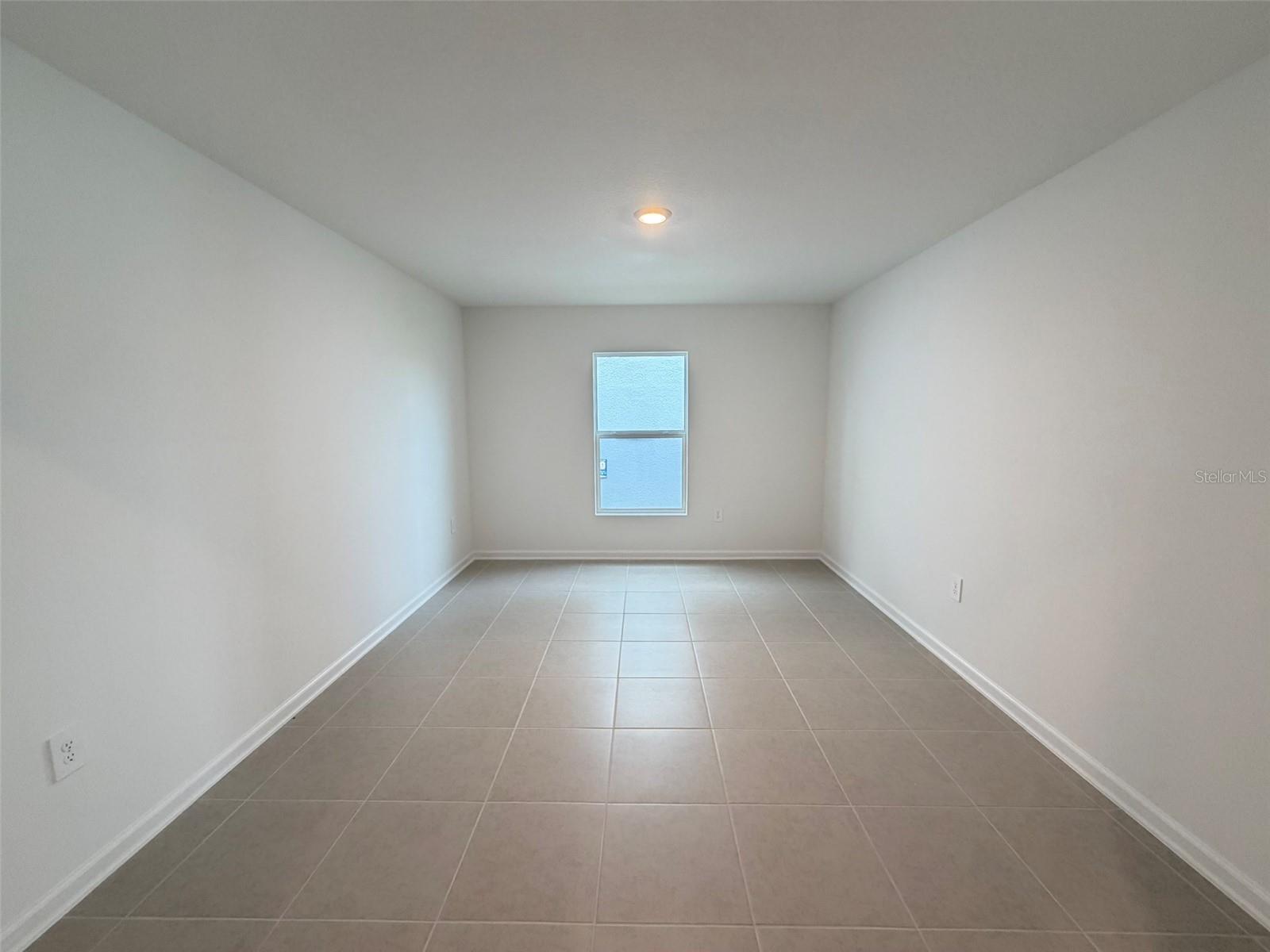 Image 9 of 34 For 1116 Tyler Loop