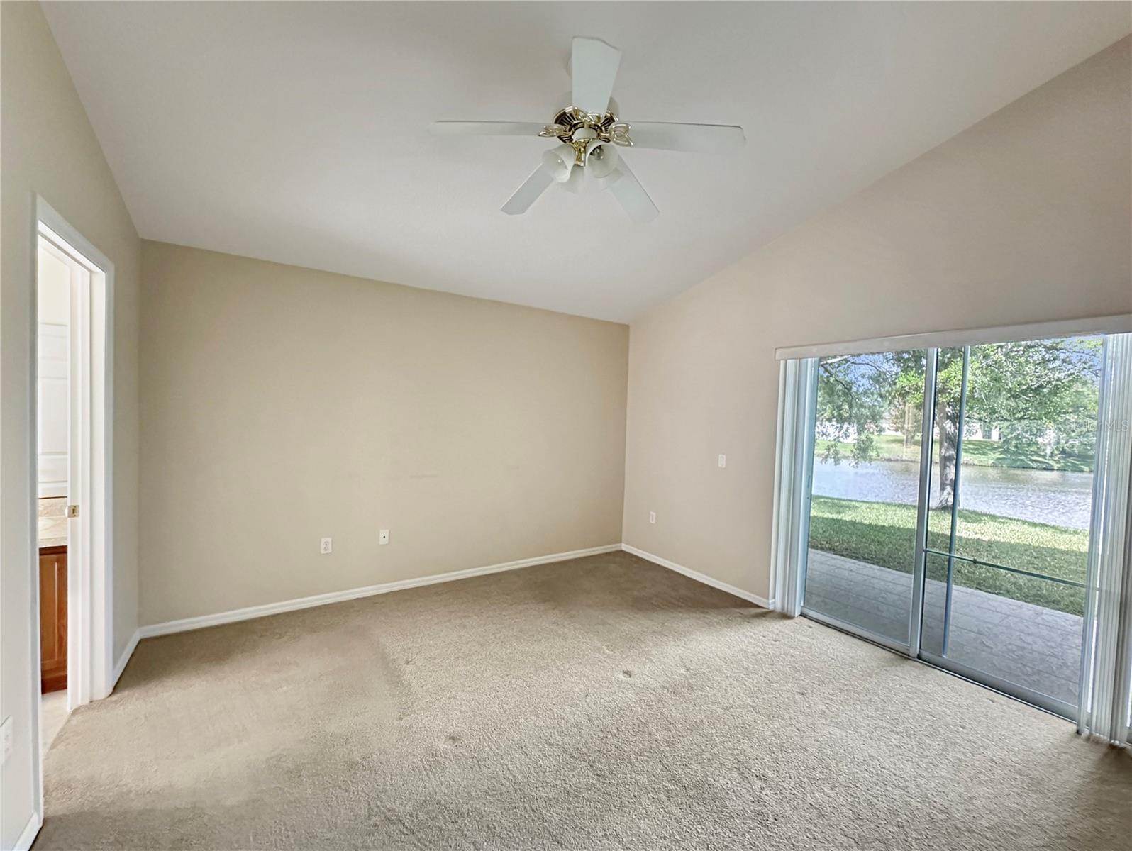 Image 12 of 18 For 109 Thornbury Drive