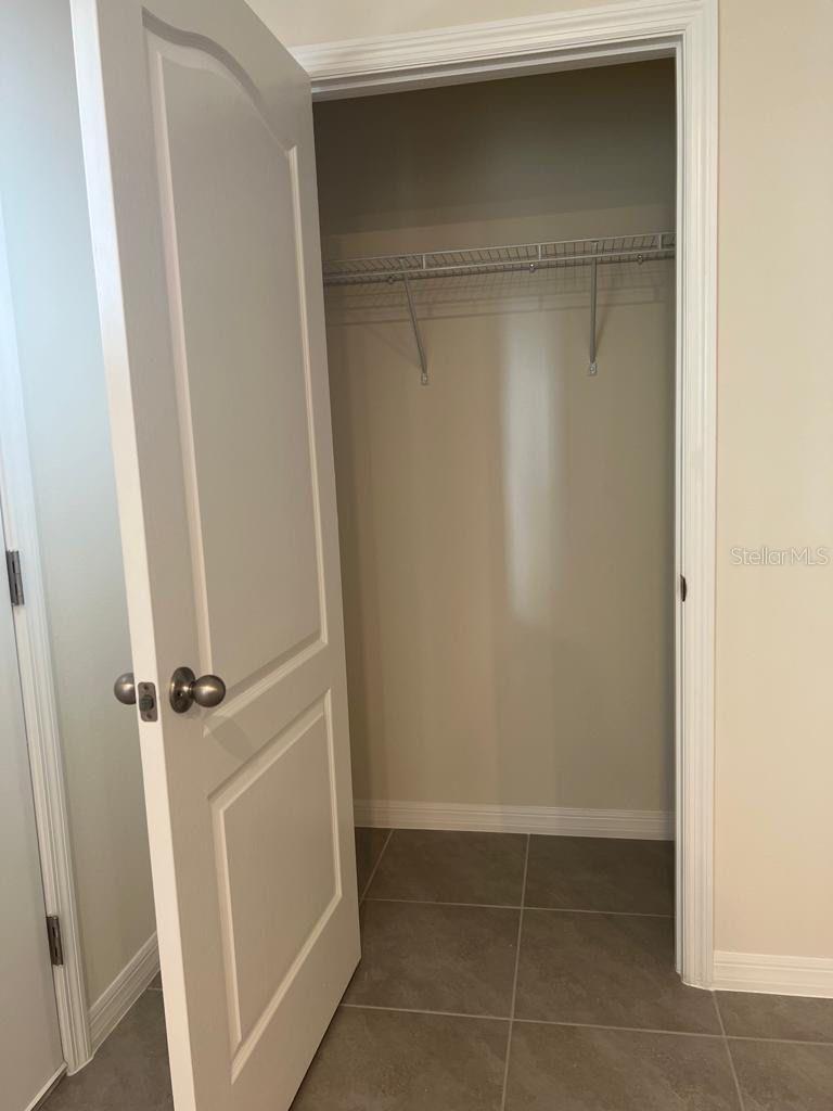 Image 17 of 22 For 1800 Red Canyon Drive