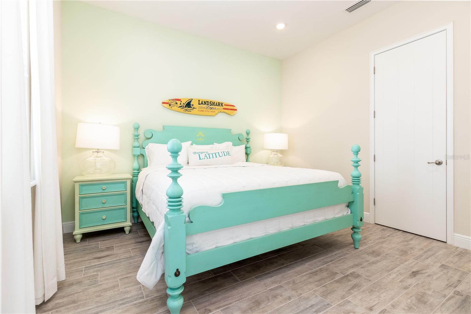 Image 18 of 72 For 3079 Key Lime Loop