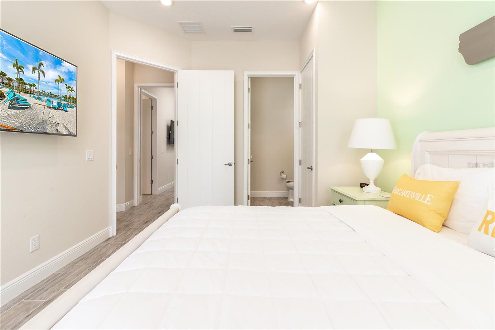 Image 20 of 72 For 3079 Key Lime Loop