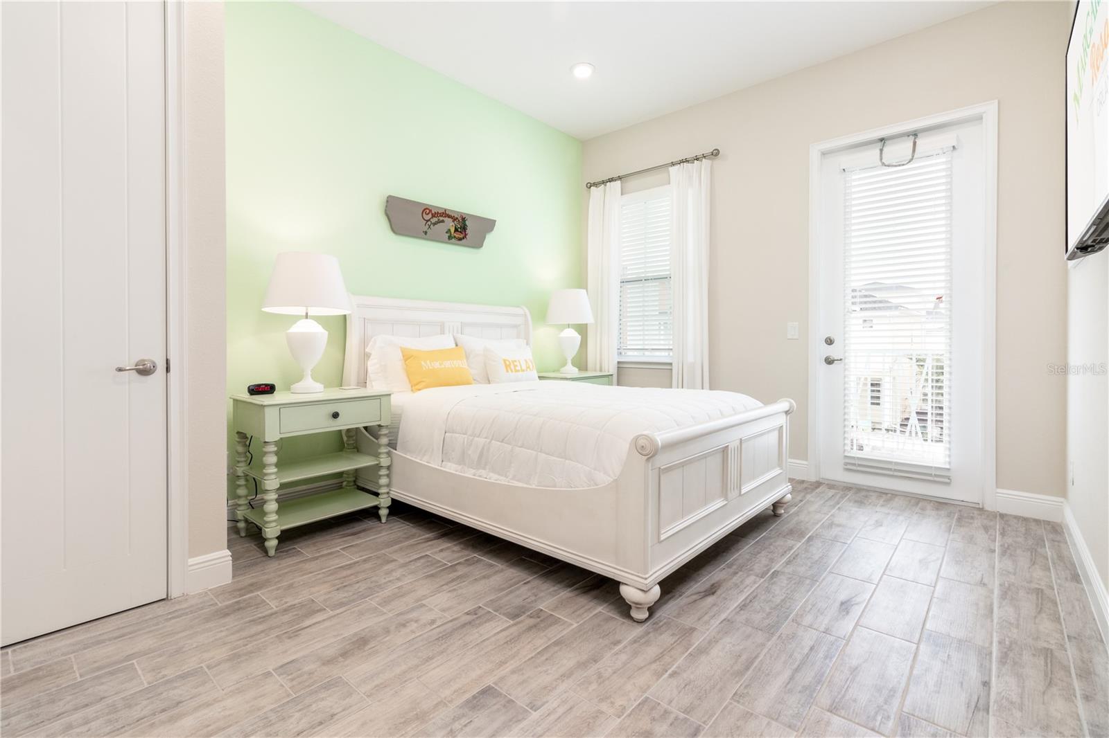 Image 22 of 72 For 3079 Key Lime Loop