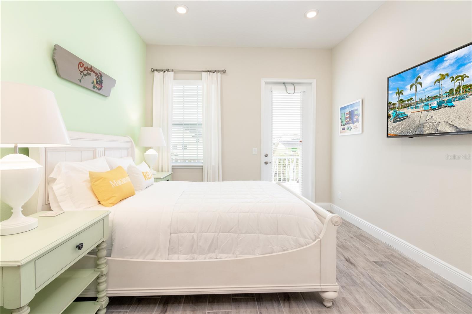 Image 23 of 72 For 3079 Key Lime Loop