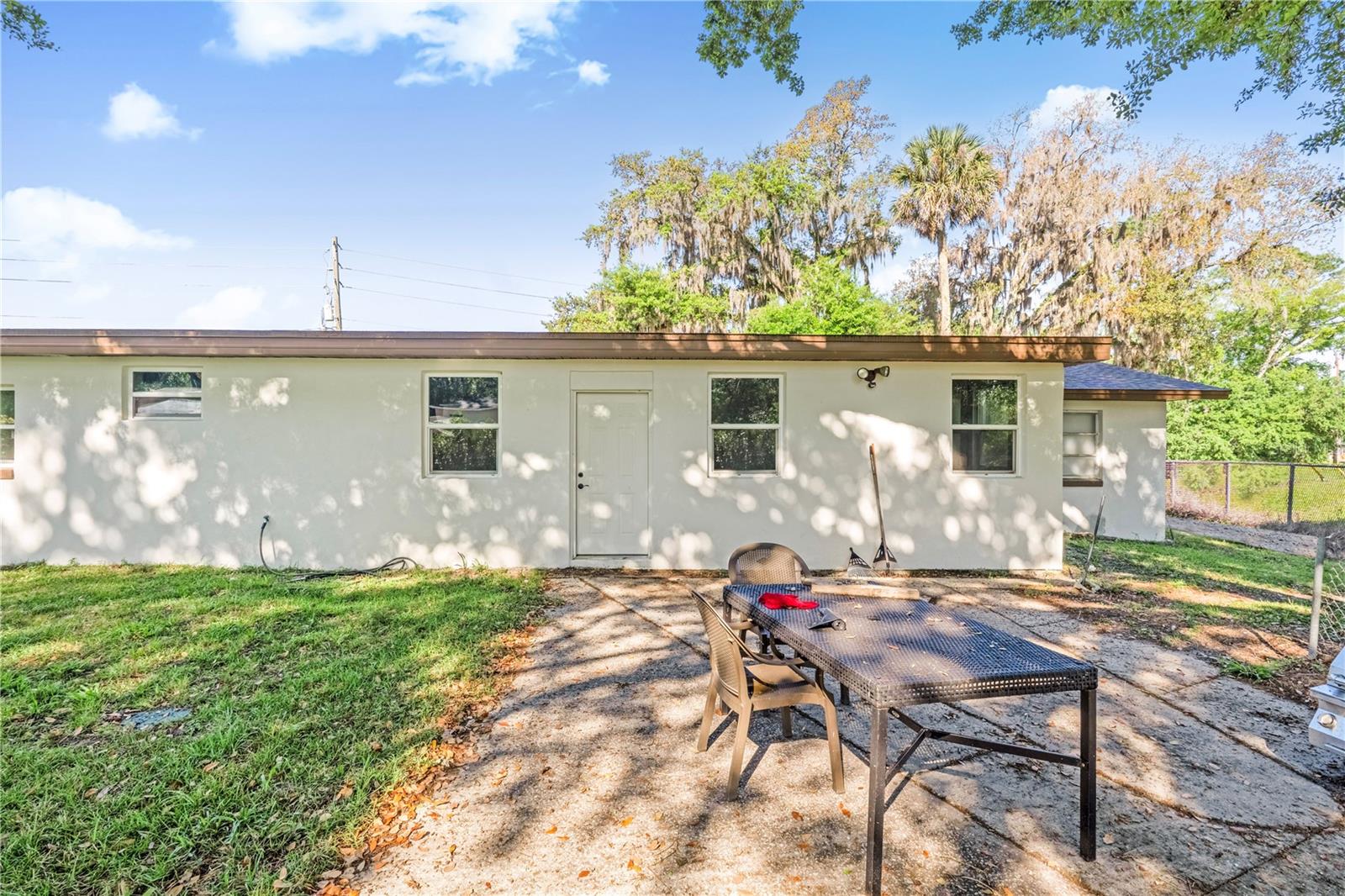 Image 21 of 29 For 461 Vihlen Road