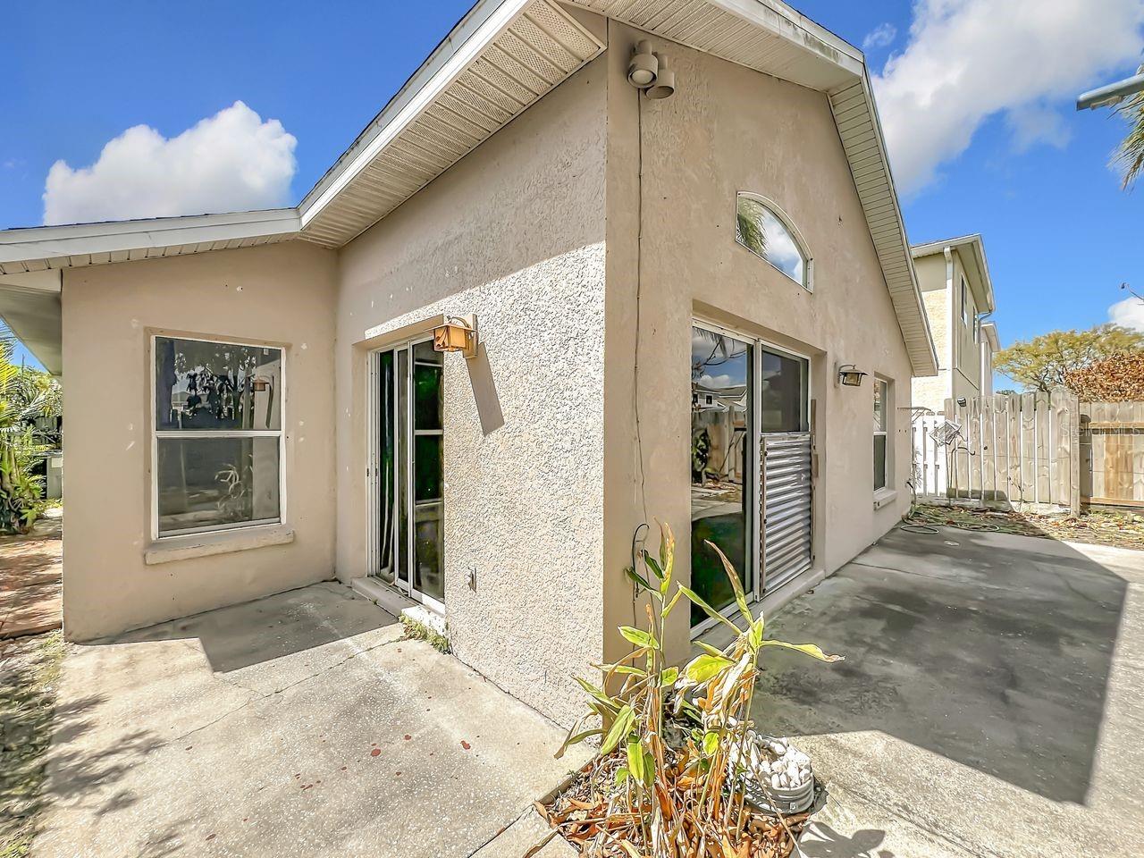 Image 26 of 33 For 1264 Timberbend Circle