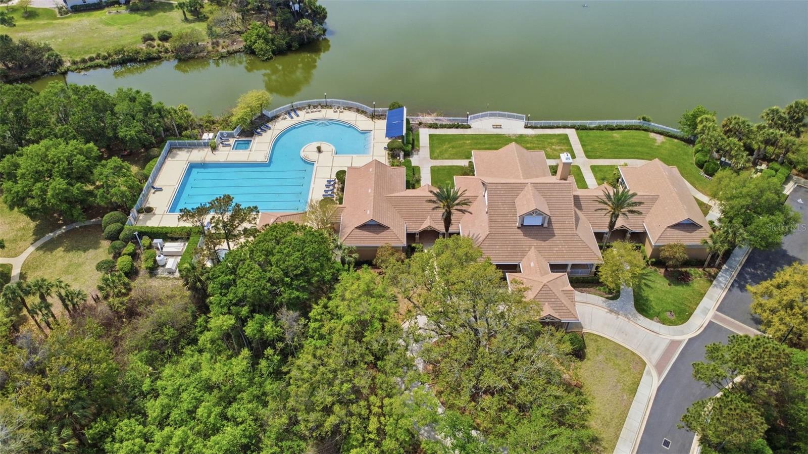 Image 9 of 19 For 151 Lakewalk Drive