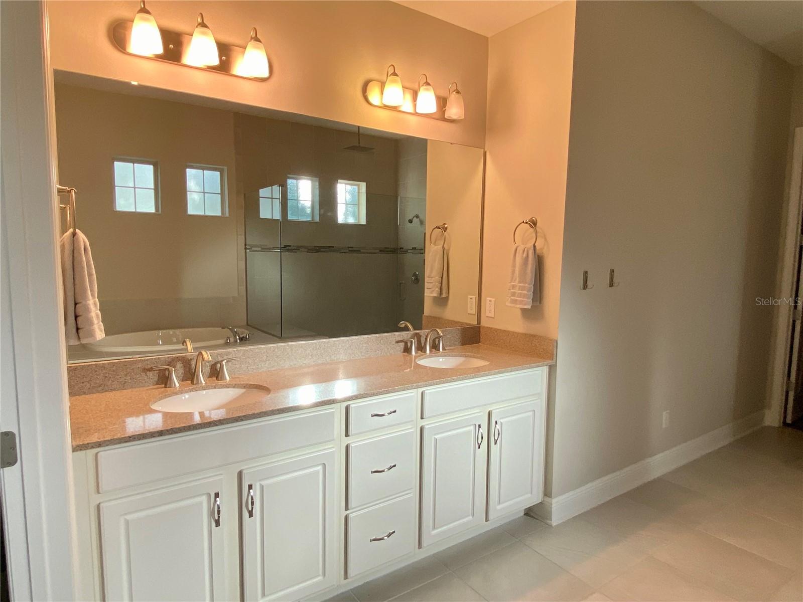 Image 16 of 39 For 7849 Freestyle Lane