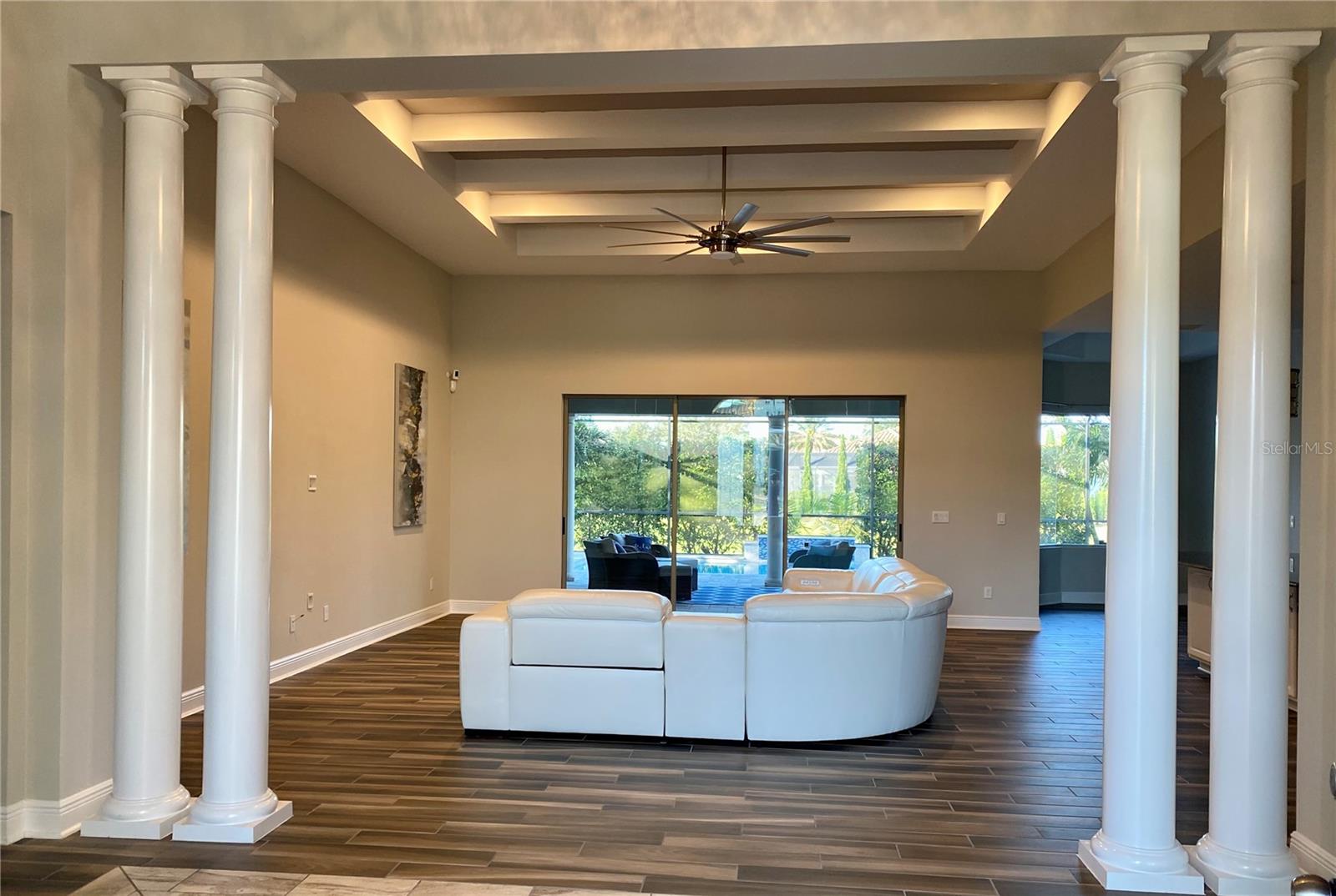 Image 3 of 39 For 7849 Freestyle Lane