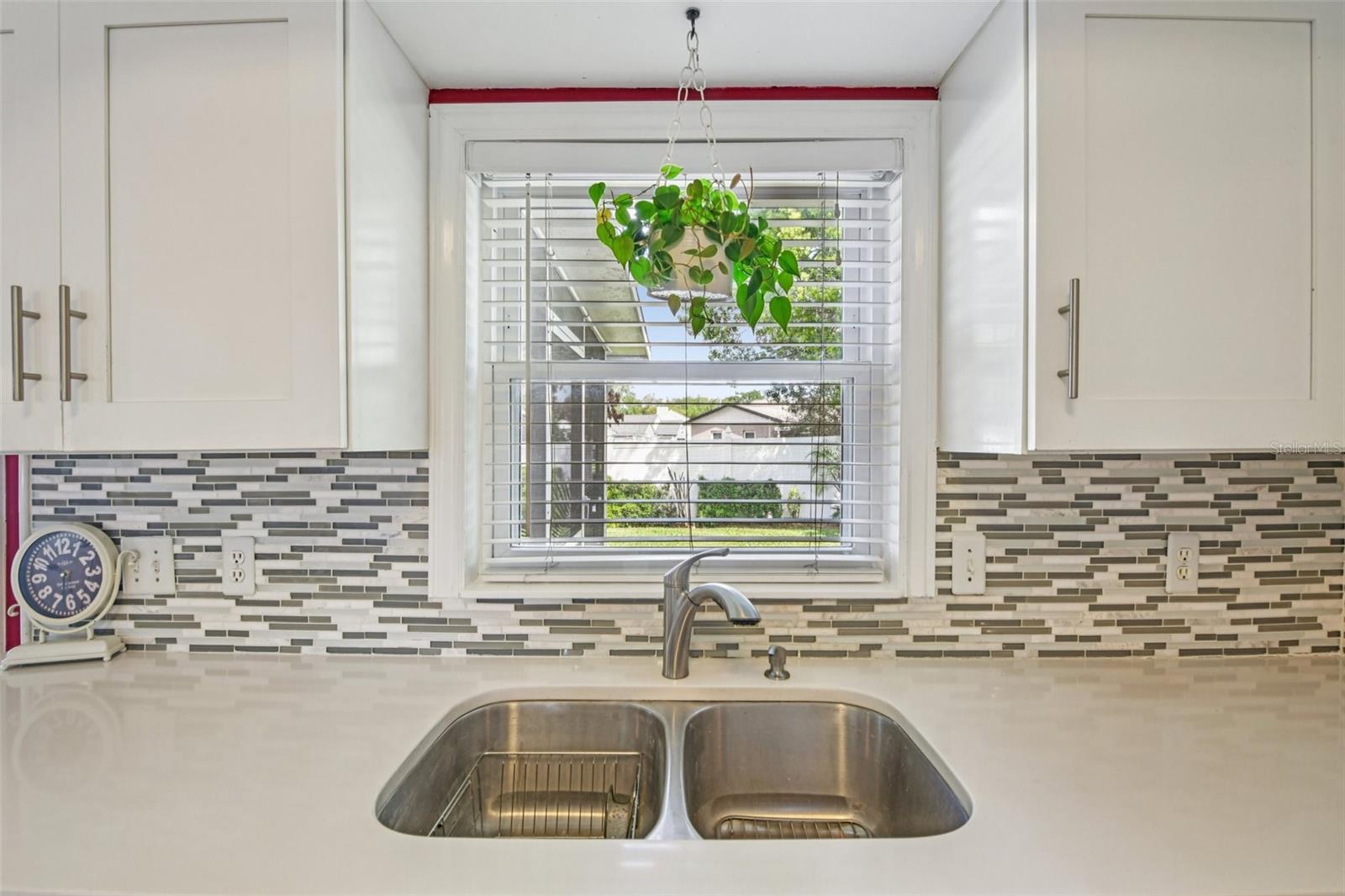 Image 10 of 33 For 8619 Paola Court