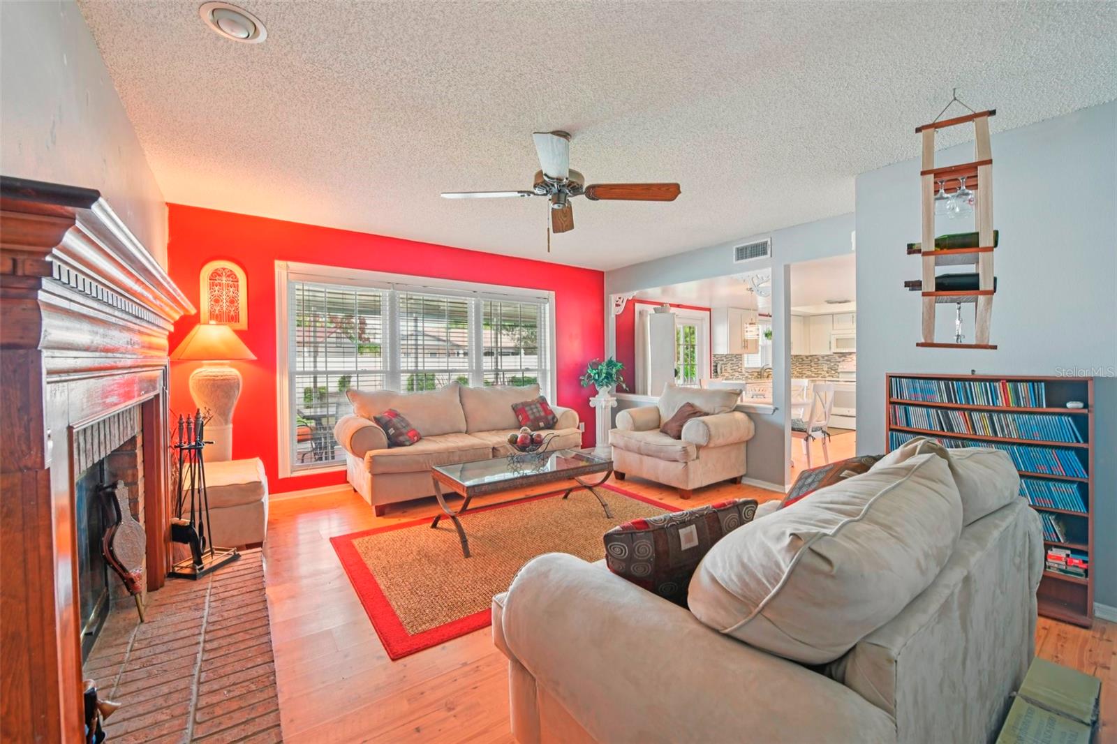 Image 13 of 33 For 8619 Paola Court