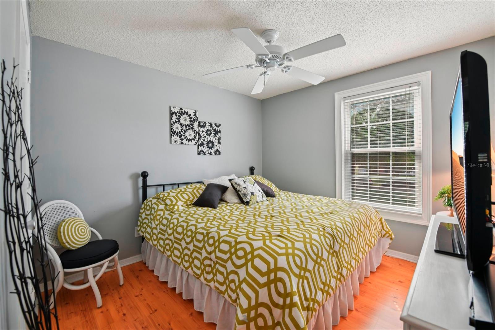 Image 22 of 33 For 8619 Paola Court