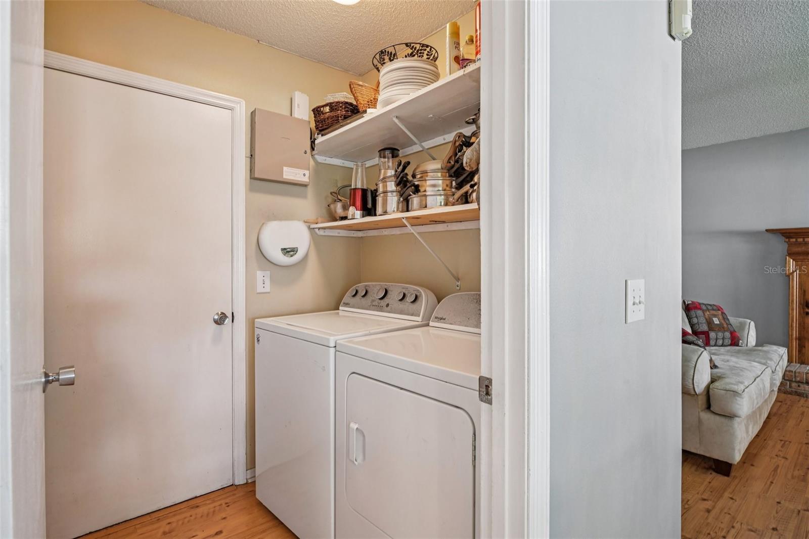 Image 25 of 33 For 8619 Paola Court