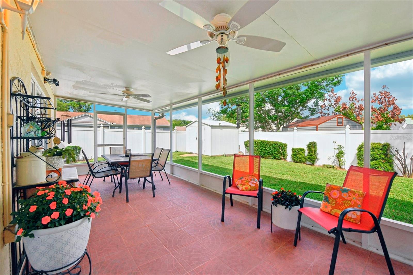 Image 26 of 33 For 8619 Paola Court