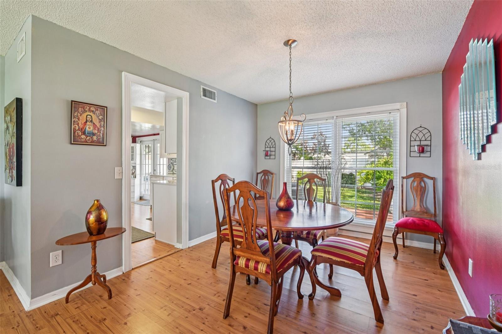 Image 6 of 33 For 8619 Paola Court