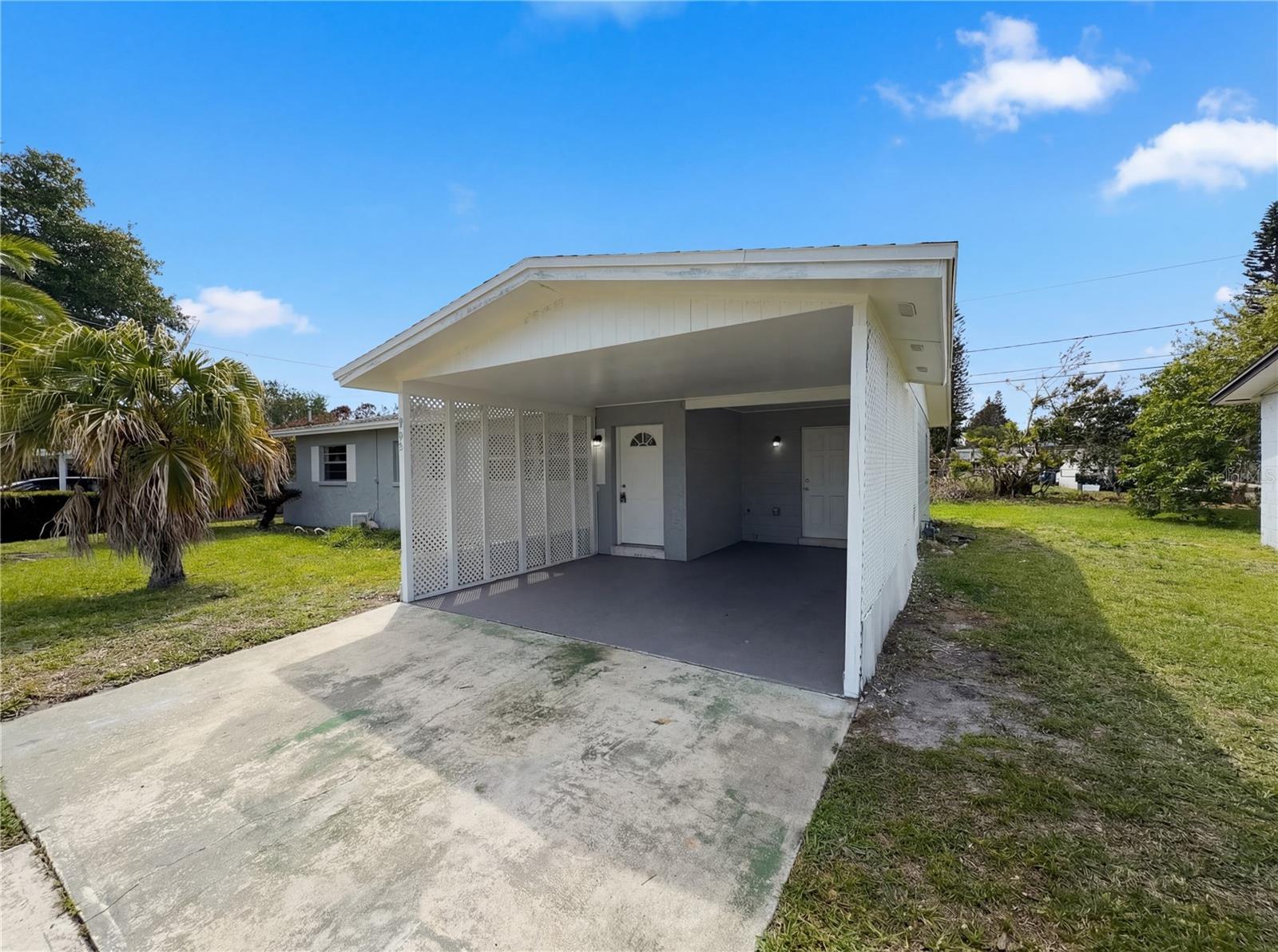 Image 7 of 24 For 905 Cedar Drive