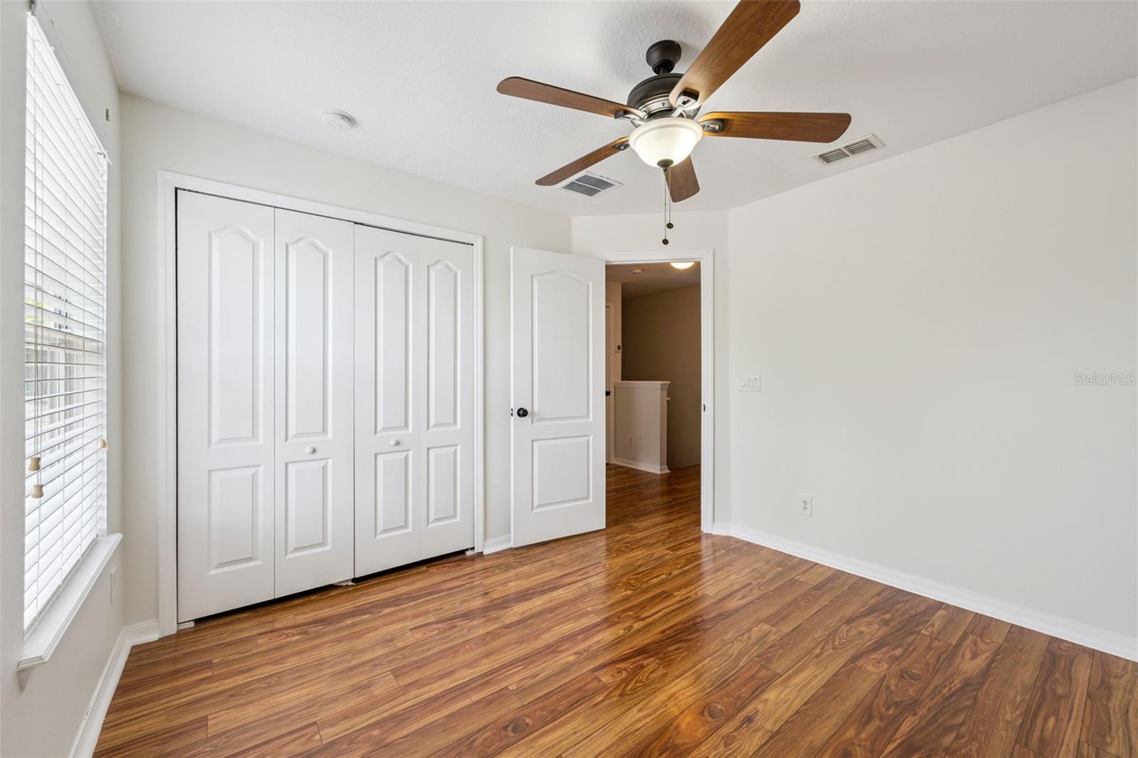 Image 20 of 38 For 13252 Silver Strand Falls Drive