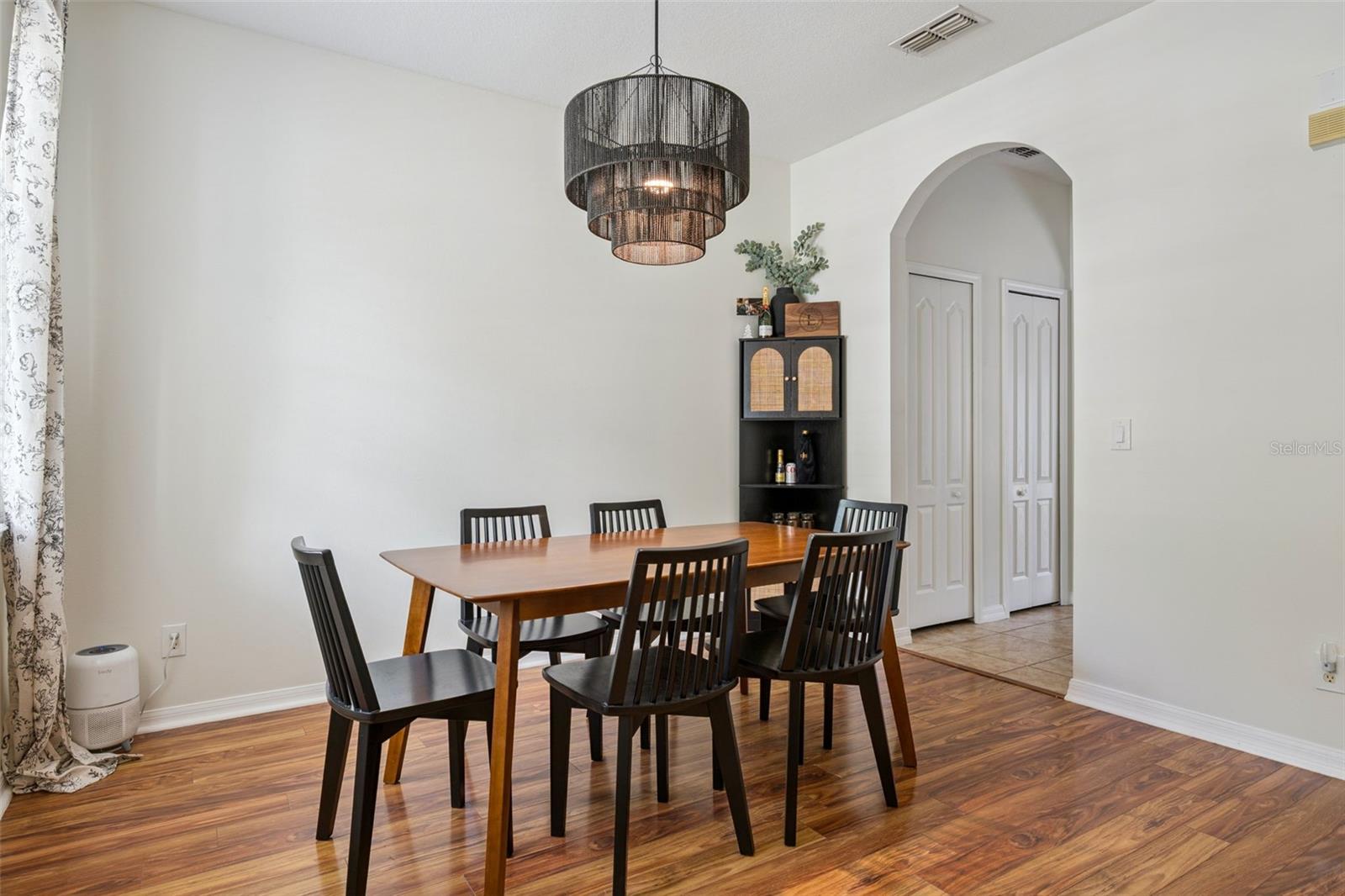 Image 5 of 38 For 13252 Silver Strand Falls Drive