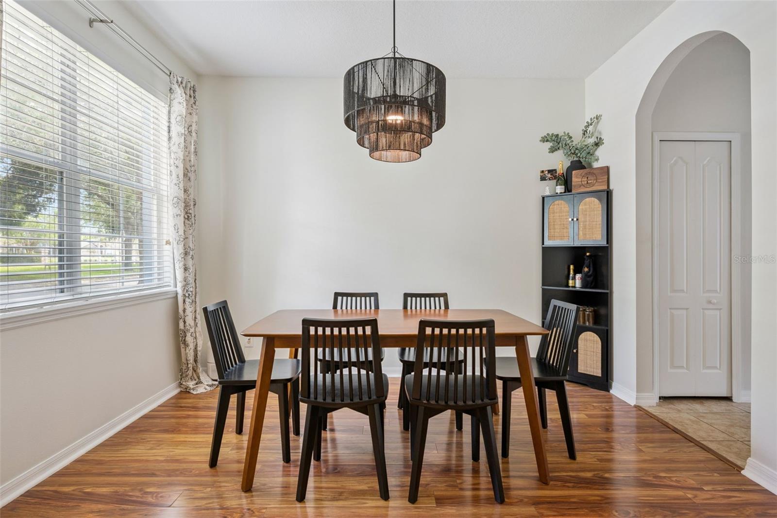 Image 6 of 38 For 13252 Silver Strand Falls Drive