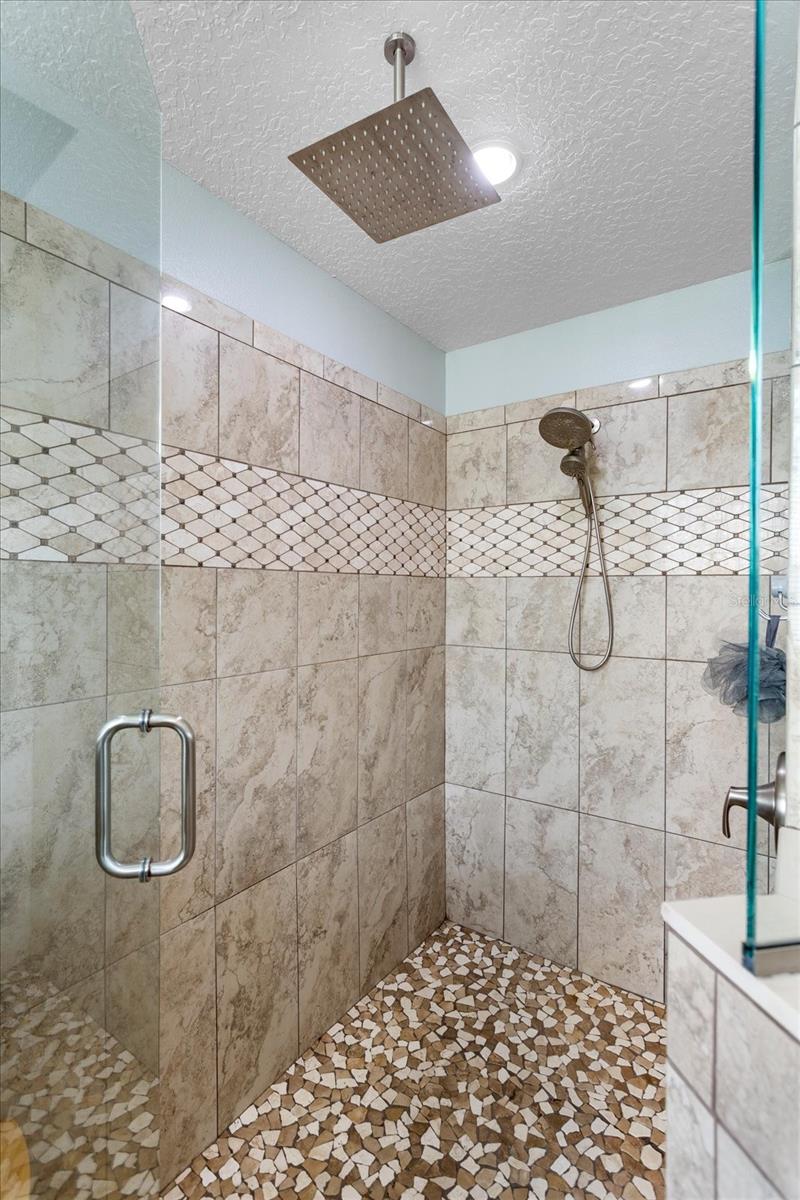 Image 19 of 37 For 31518 Nutmeg Avenue