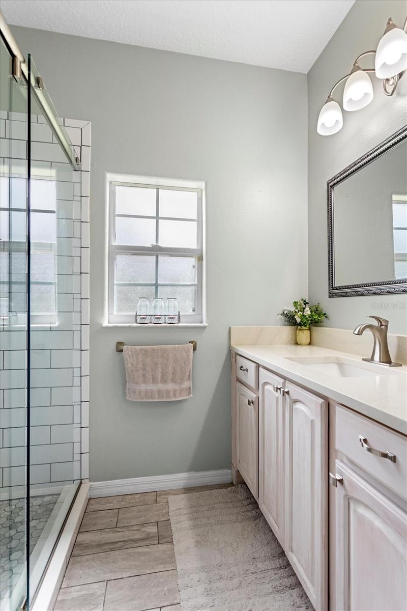 Image 23 of 37 For 31518 Nutmeg Avenue