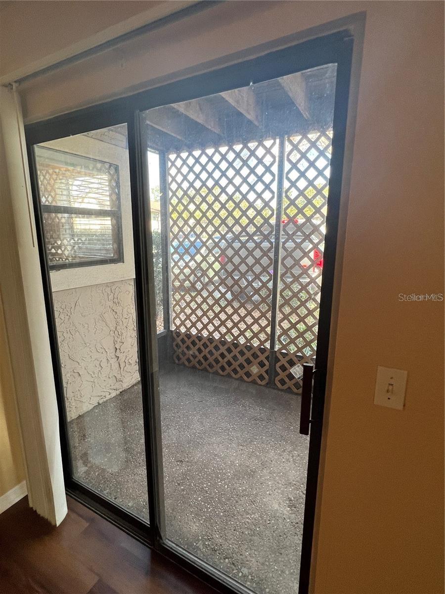 Image 5 of 18 For 3032 Antique Oaks Circle 145