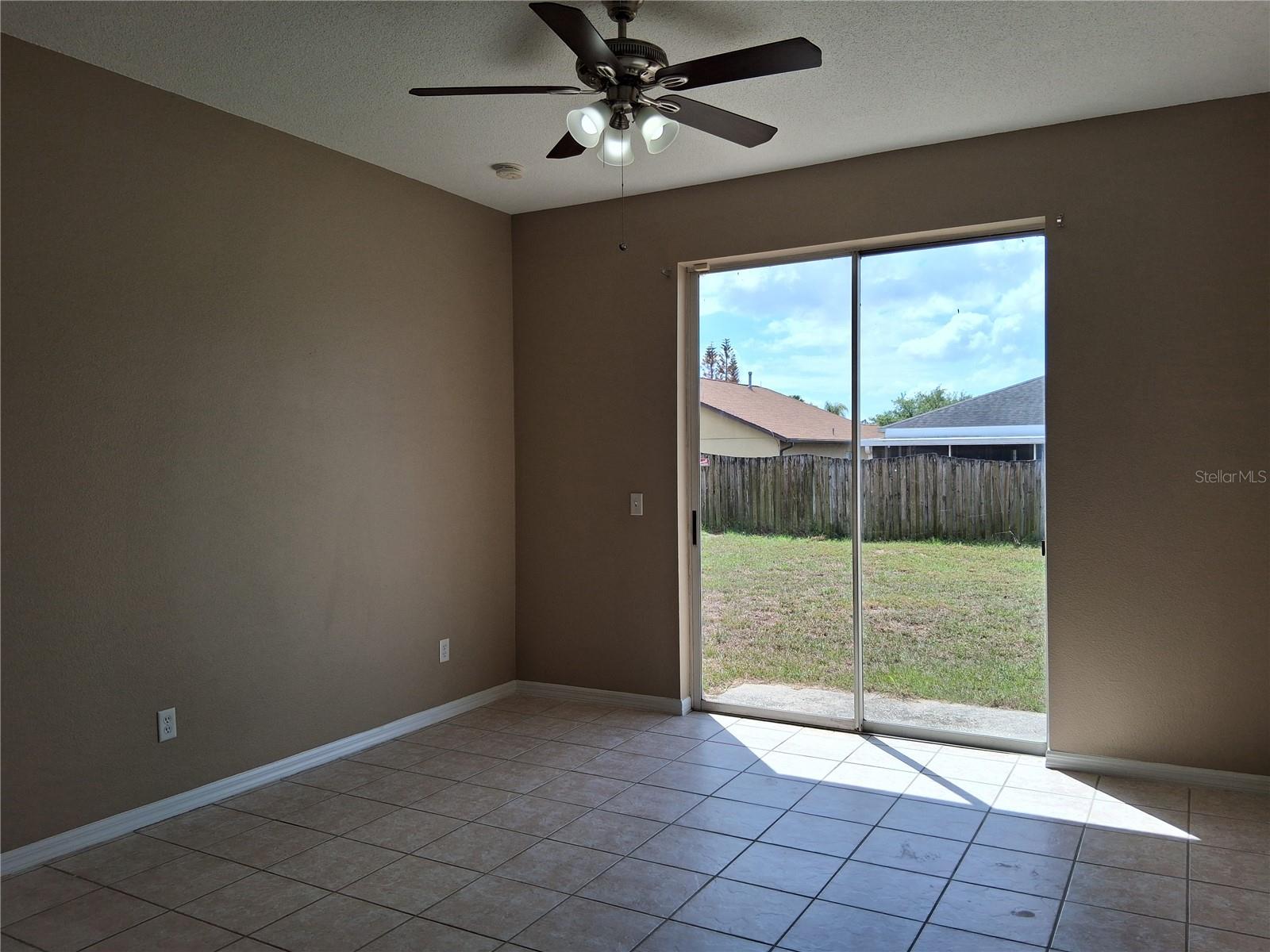 Image 8 of 22 For 325 Piano Lane