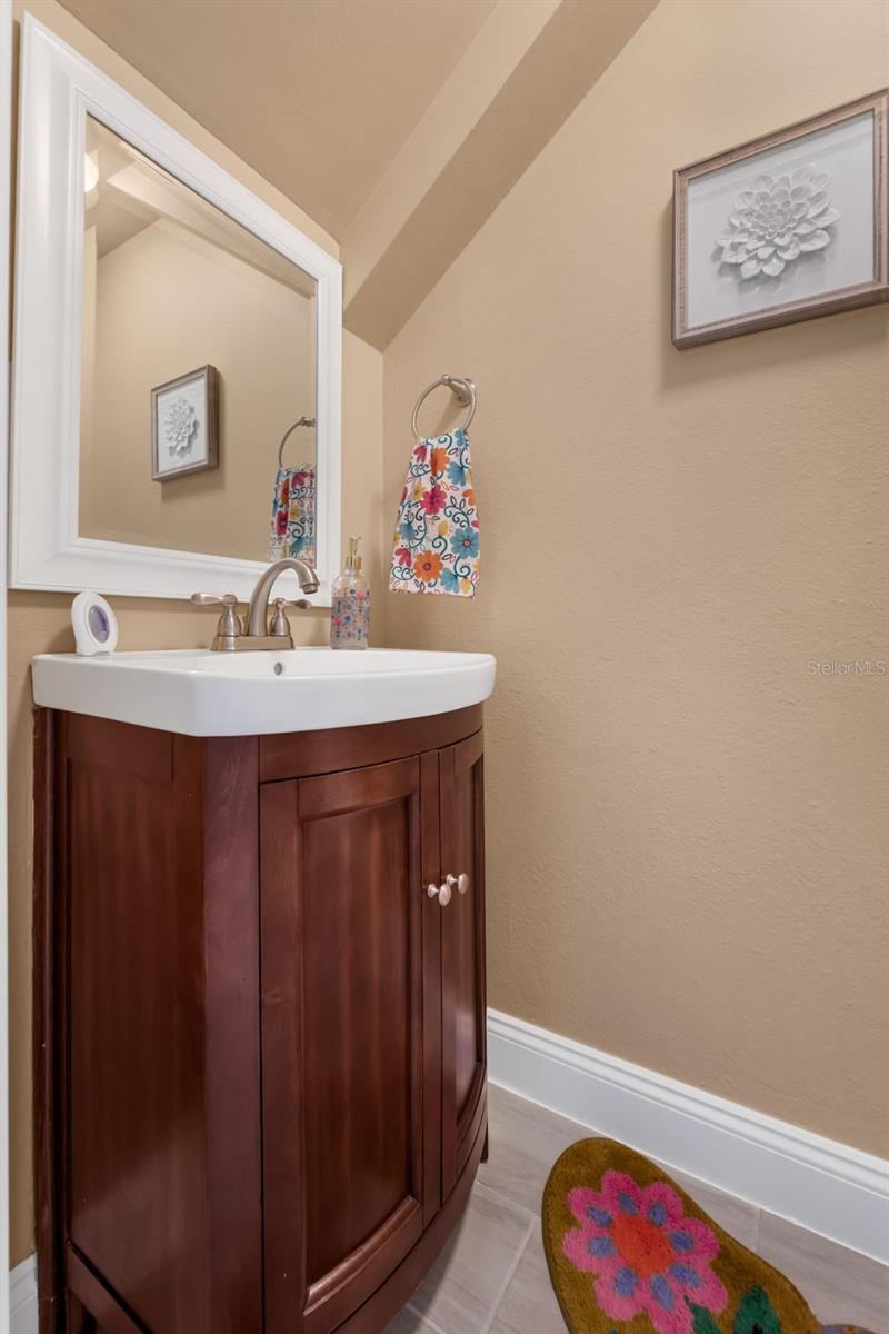 Image 12 of 28 For 752 Howland Lane 114