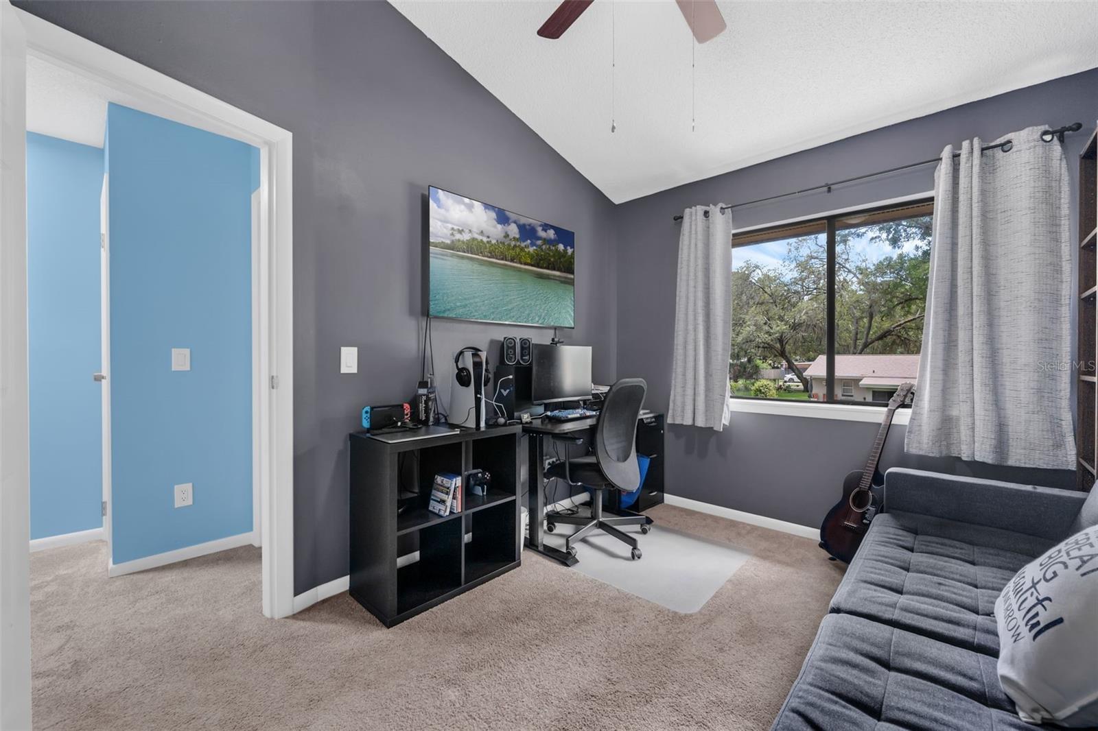 Image 17 of 28 For 752 Howland Lane 114