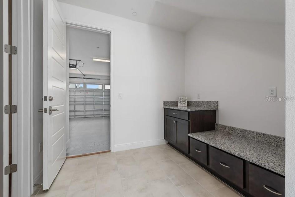 Image 11 of 49 For 9868 Bucklow Hill Drive