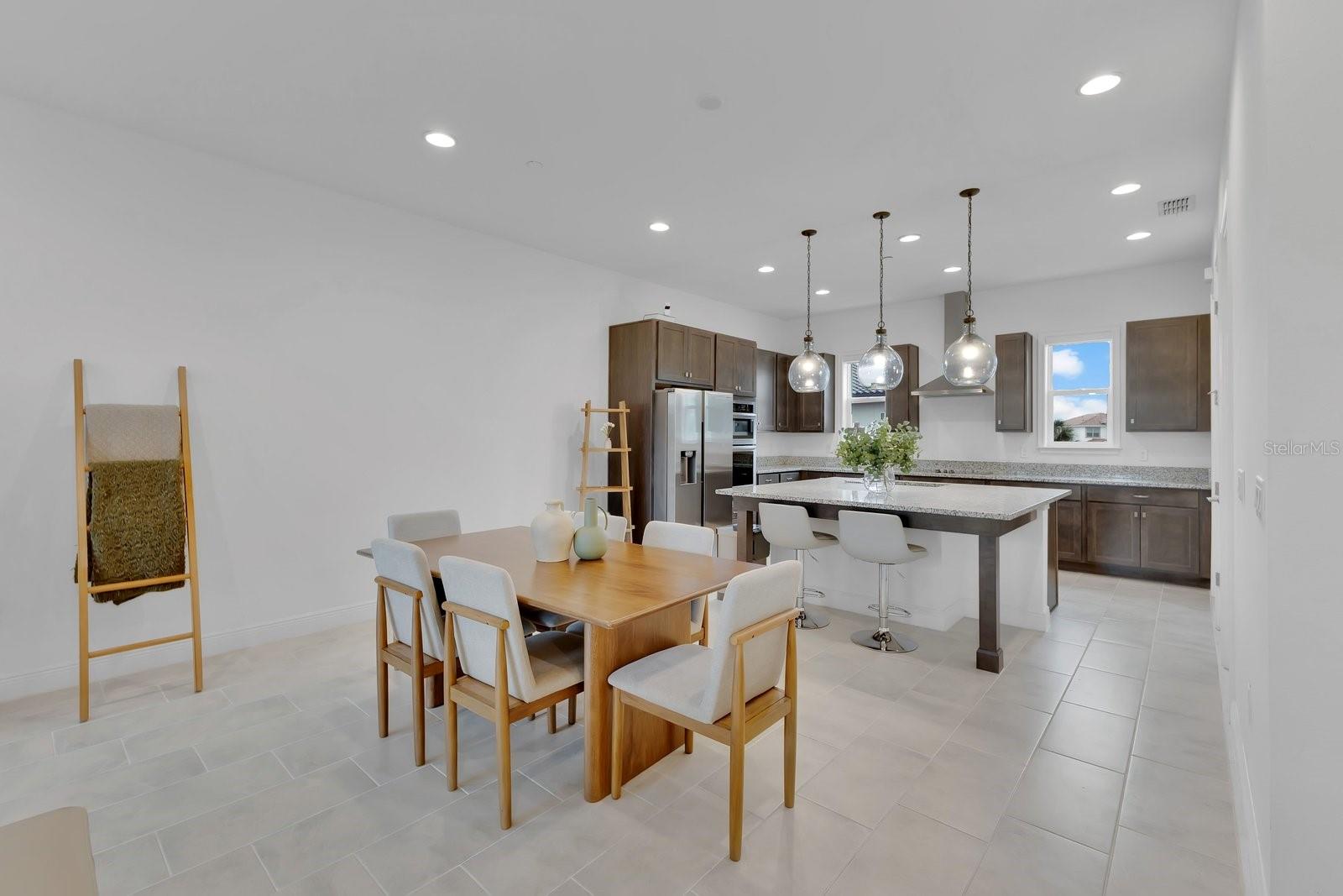 Image 19 of 49 For 9868 Bucklow Hill Drive