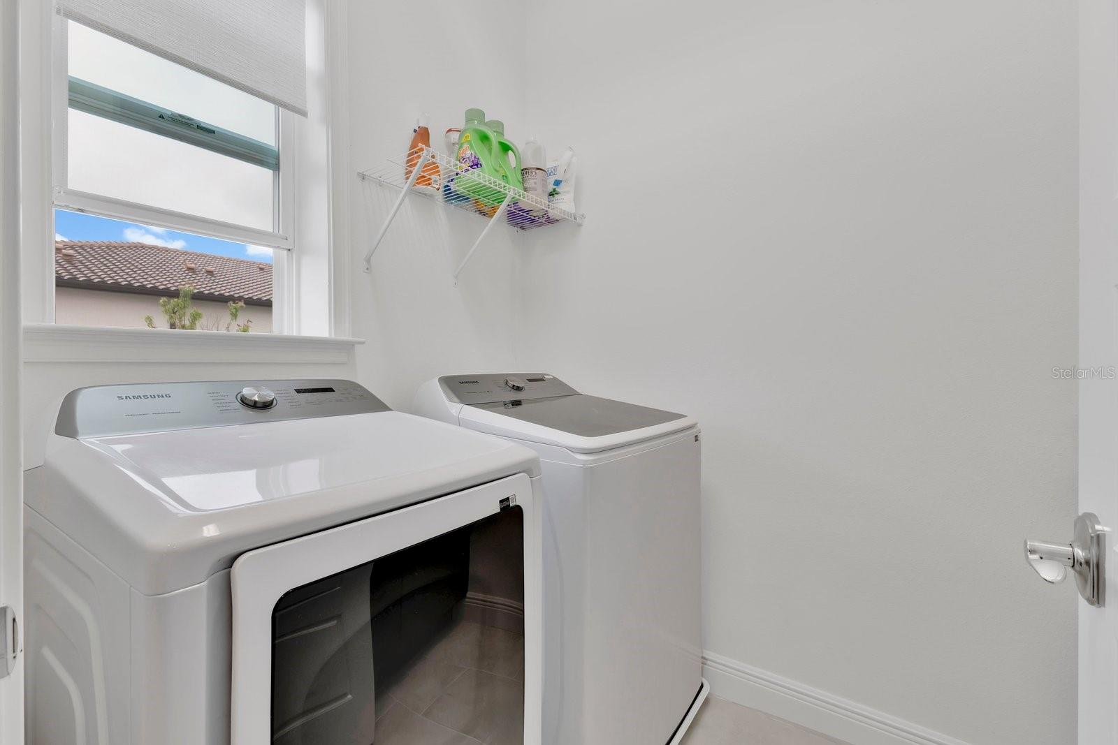 Image 23 of 49 For 9868 Bucklow Hill Drive