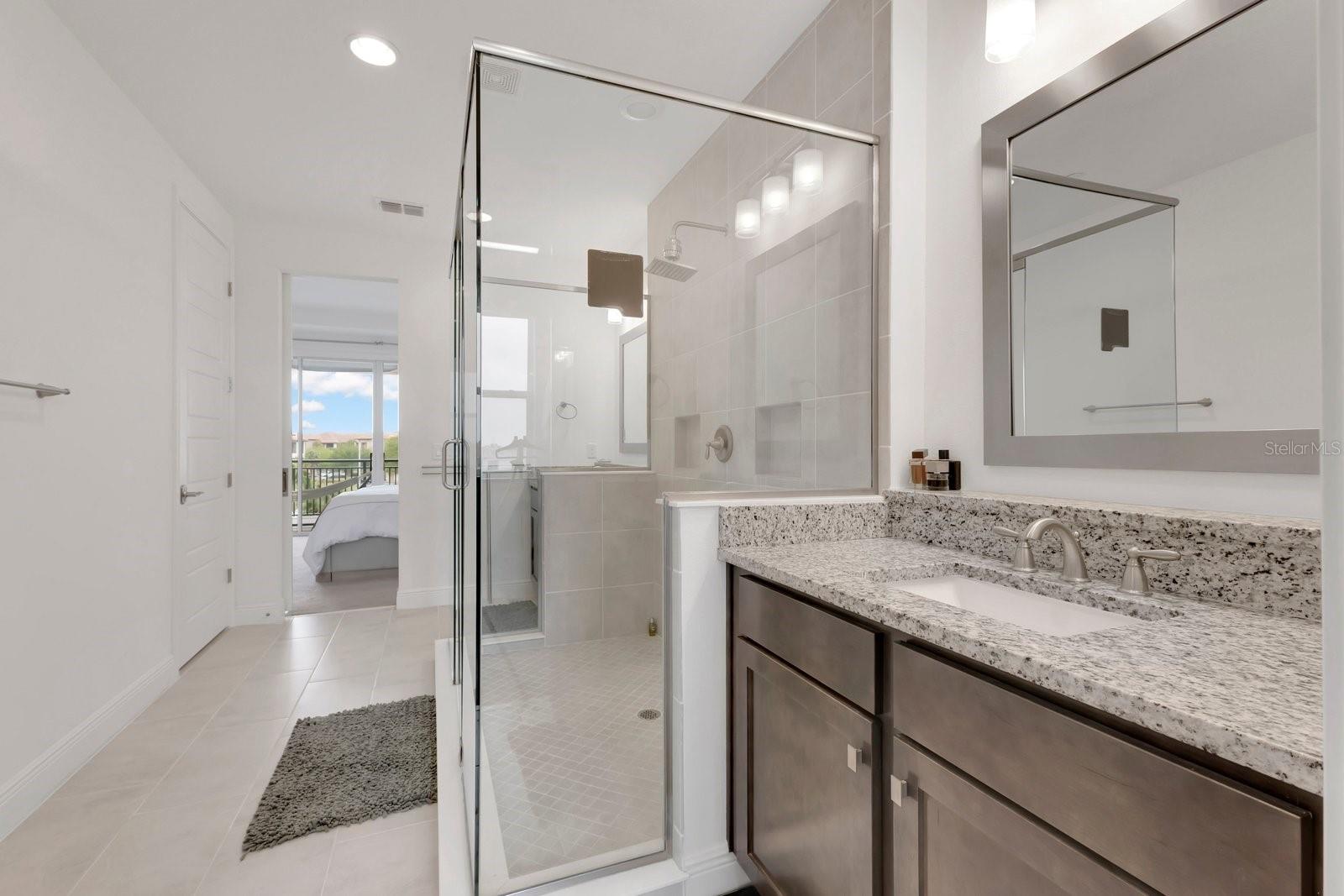 Image 28 of 49 For 9868 Bucklow Hill Drive