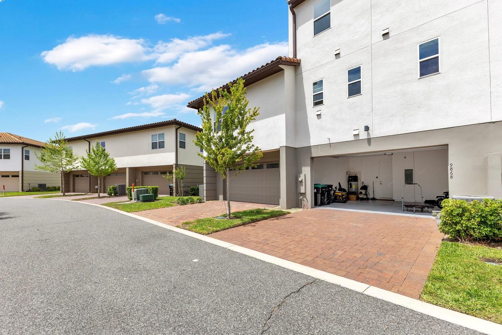 Image 9 of 49 For 9868 Bucklow Hill Drive