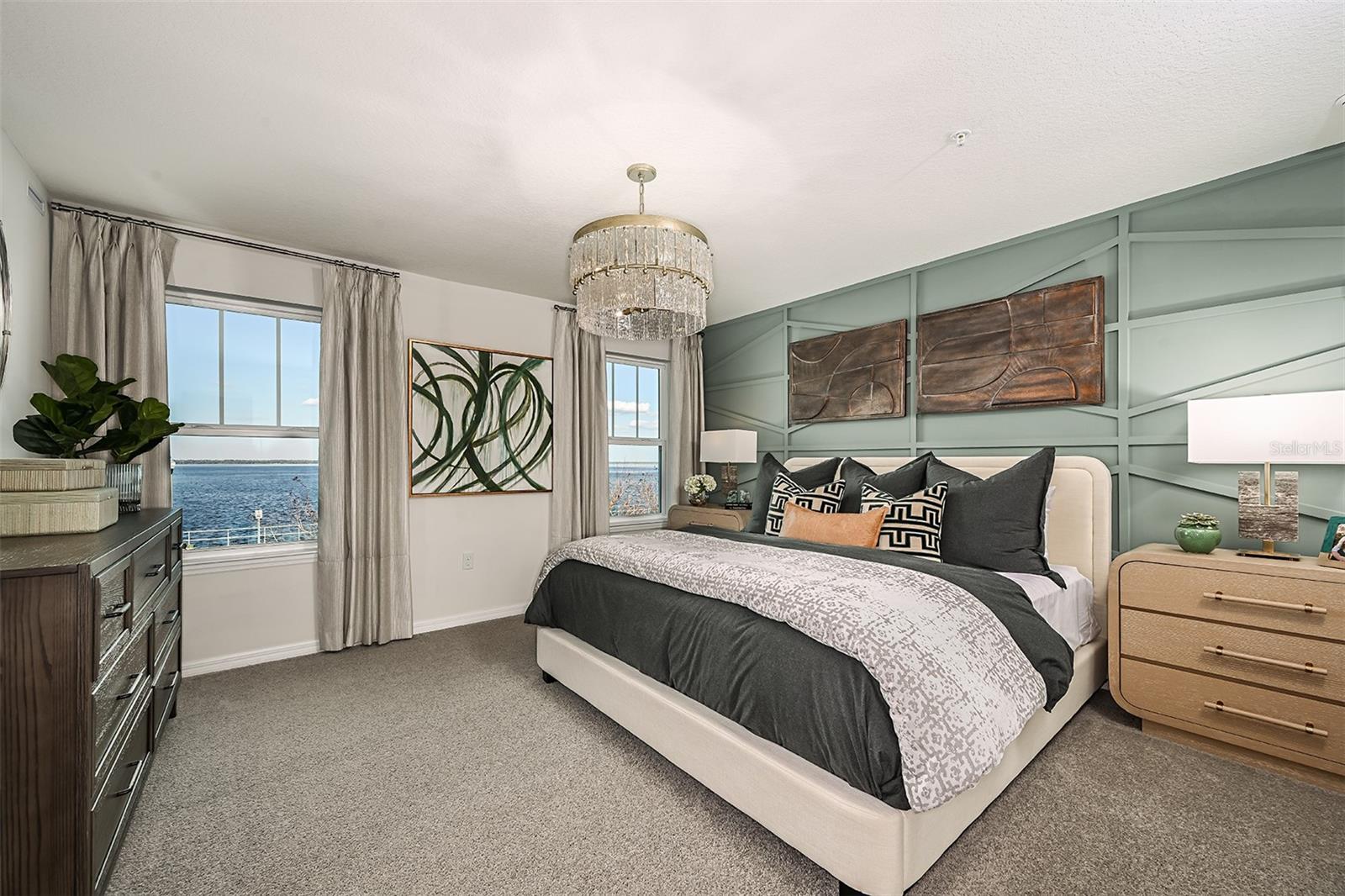 Image 4 of 7 For 1665 Greenleaf Woods Cove