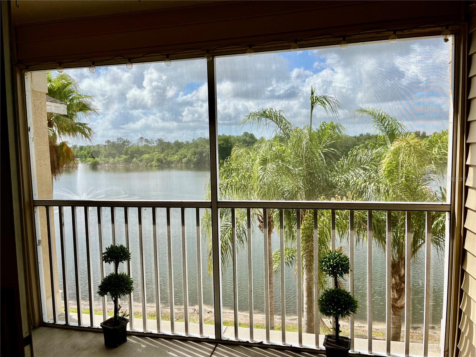 Image 14 of 44 For 1939 Summer Club Apt Drive 315