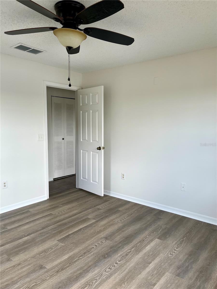 Image 35 of 44 For 1939 Summer Club Apt Drive 315