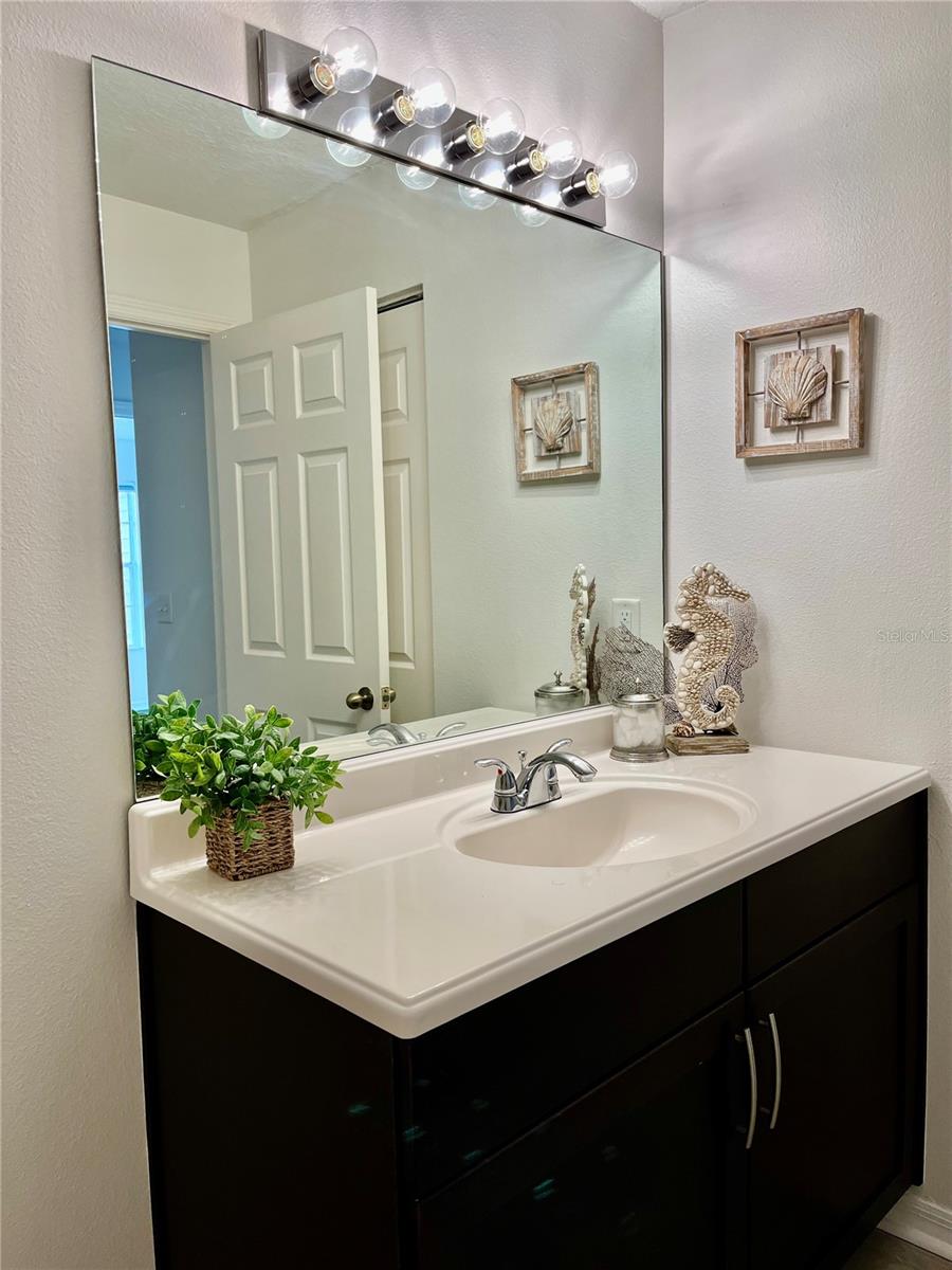 Image 38 of 44 For 1939 Summer Club Apt Drive 315