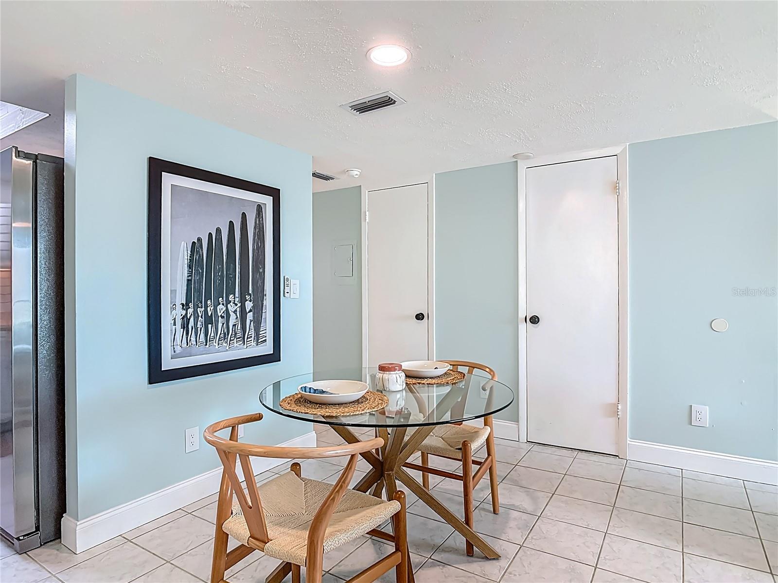 Image 4 of 32 For 3500 Ocean Shore Boulevard 214