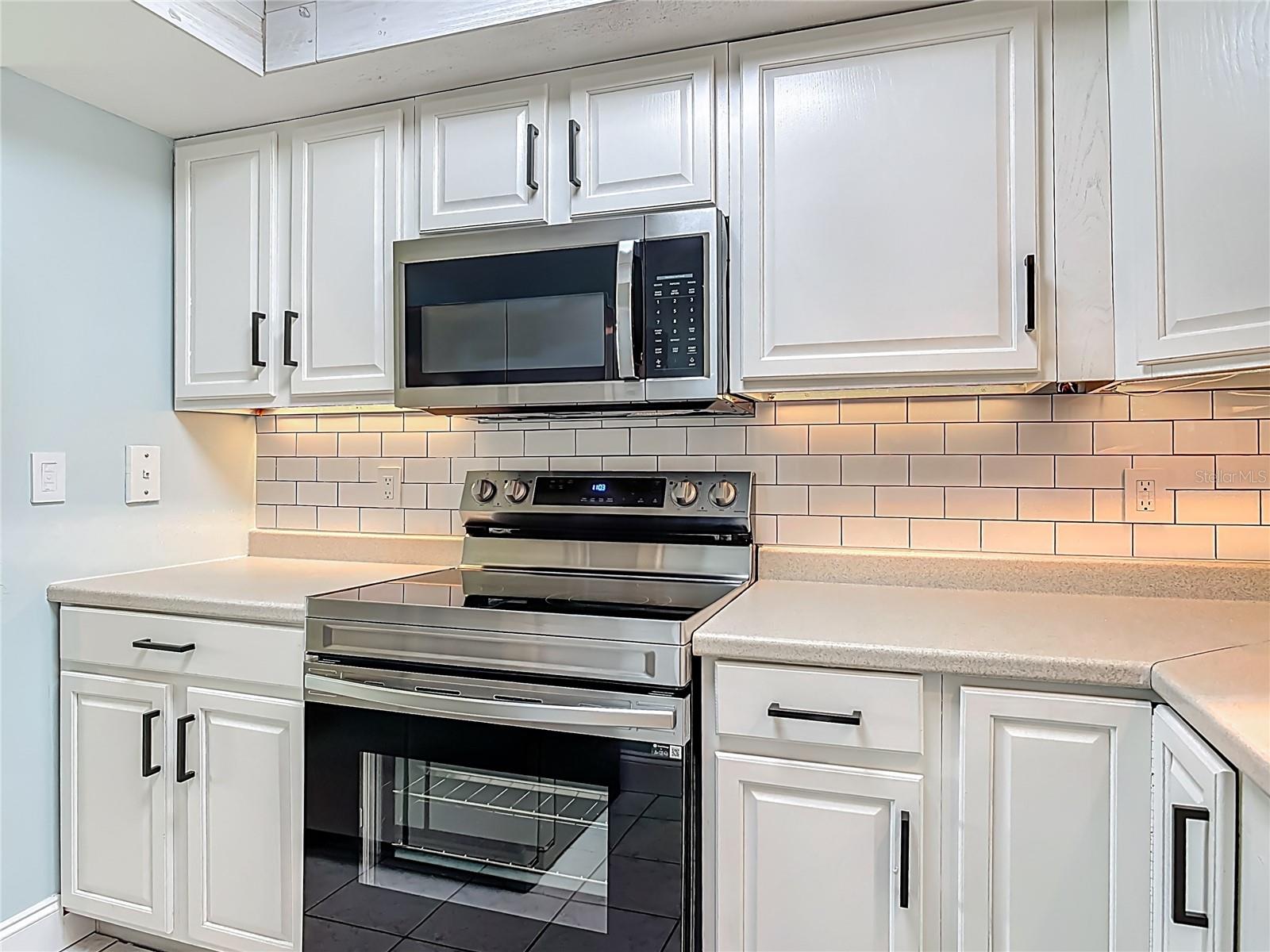 Image 9 of 32 For 3500 Ocean Shore Boulevard 214