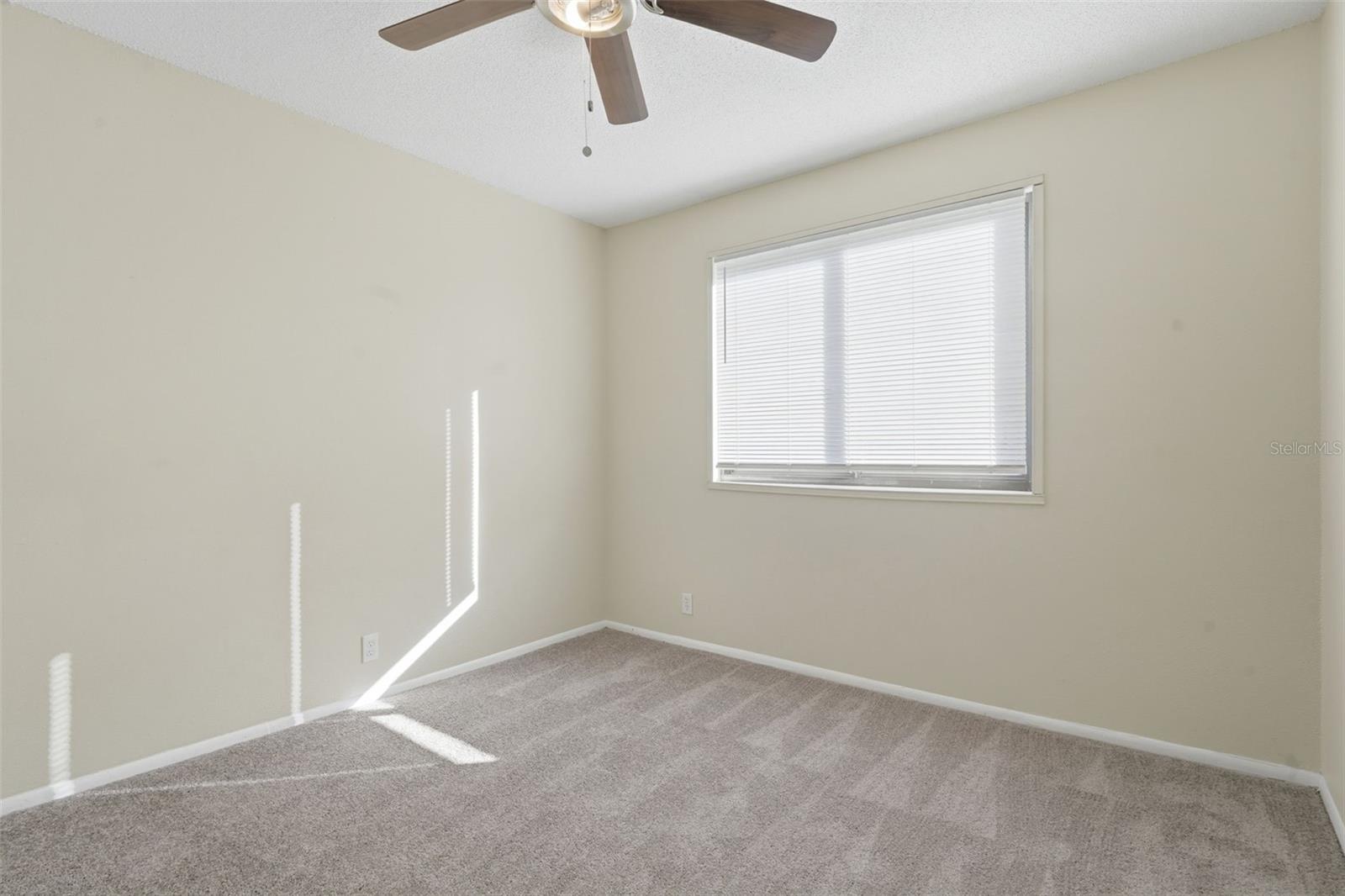 Image 13 of 25 For 30 Moree Loop 37