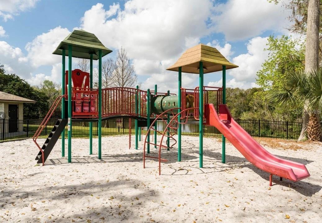 Image 22 of 25 For 30 Moree Loop 37