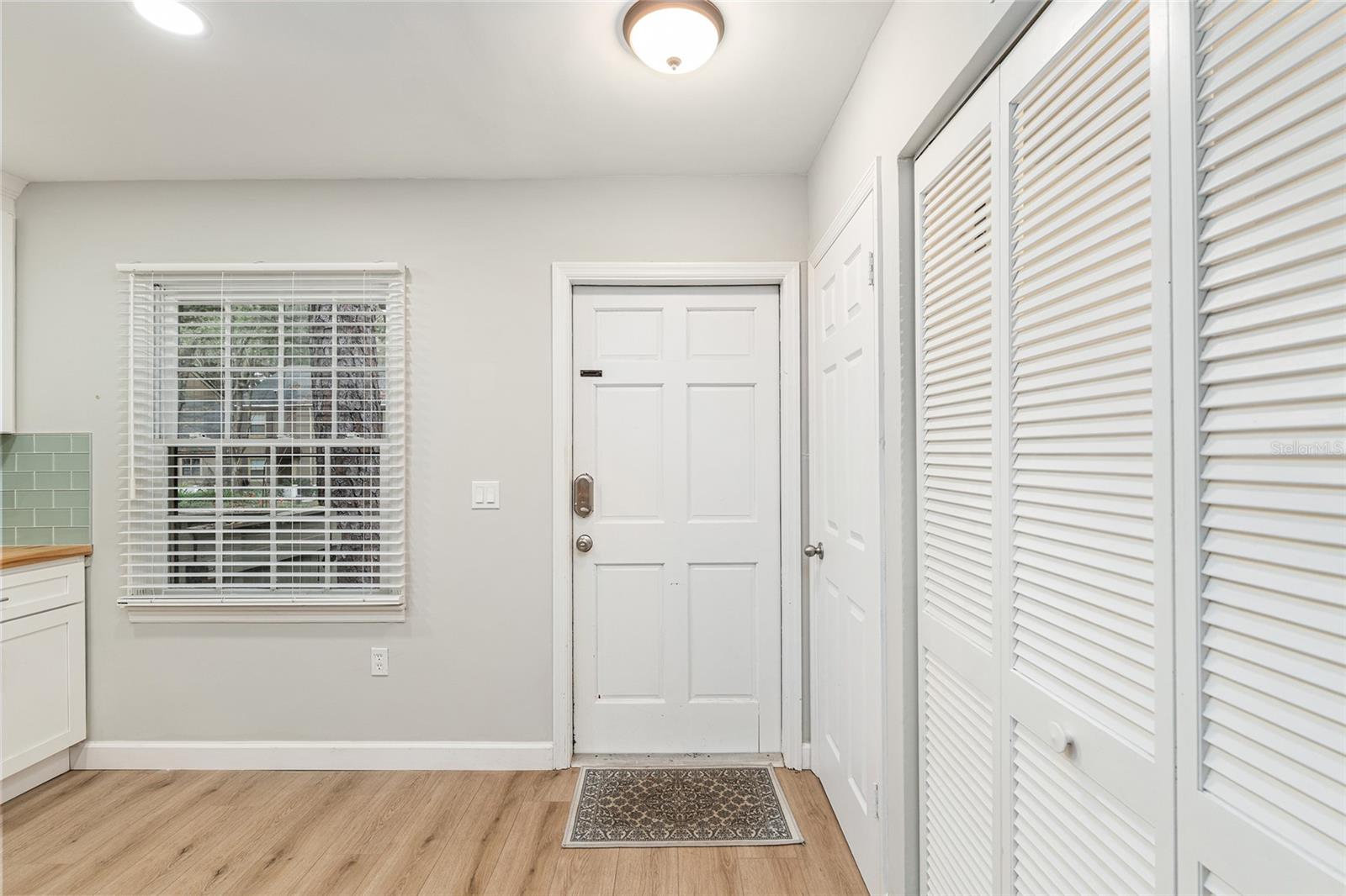 Image 14 of 58 For 5240 92nd Court